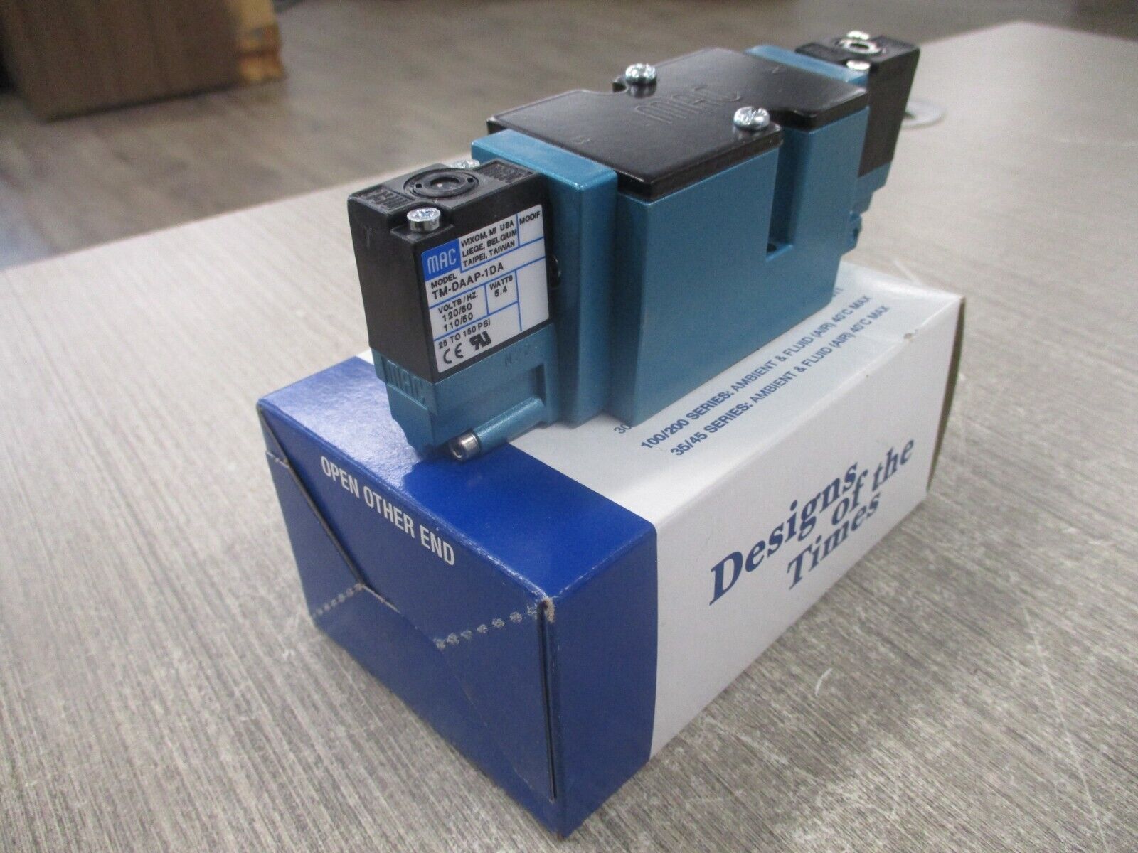 MAC Solenoid Valve 82A-DA-000-TM-DAAP-1DA New Surplus