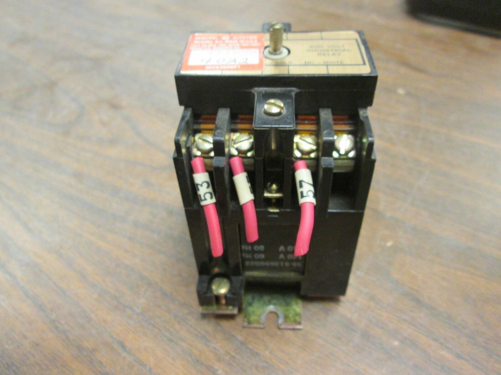 GE Relay CR120B0 4022 120V Coil Used