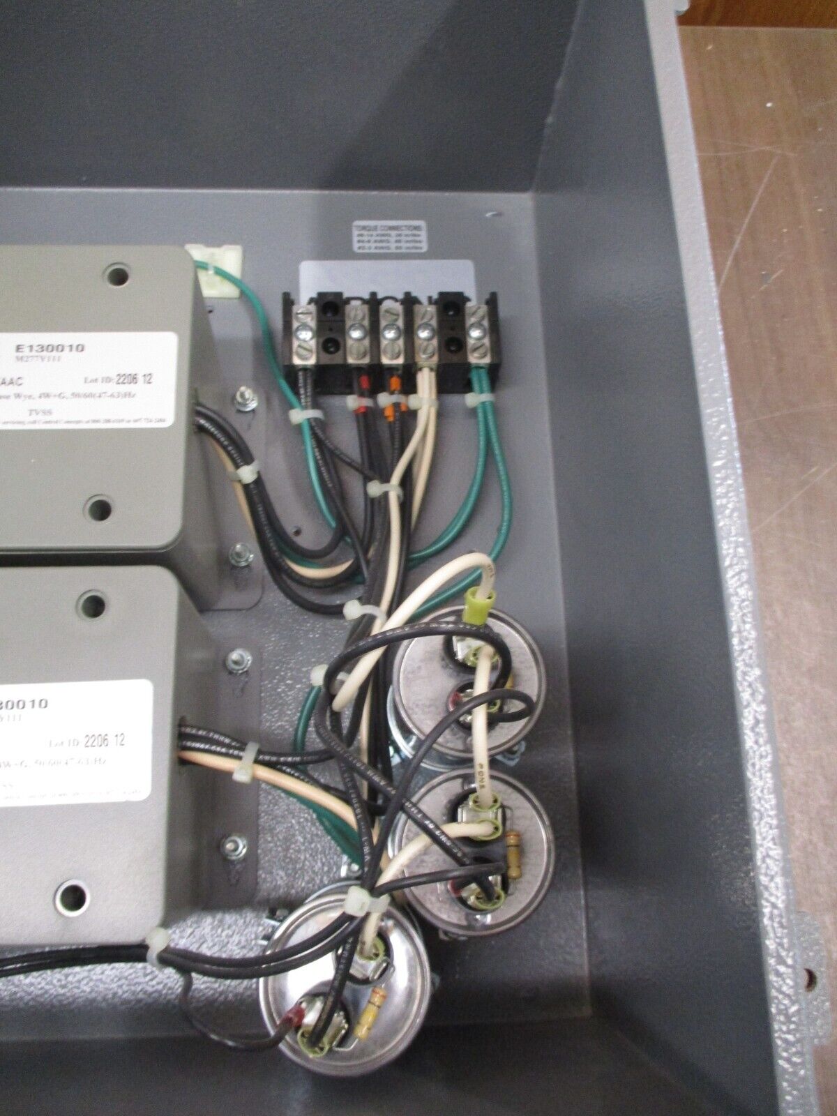 Liebert LM Series Surge Suppressor LM150277YANSE 277/480V 3Ph 4W+G 50/60Hz Used