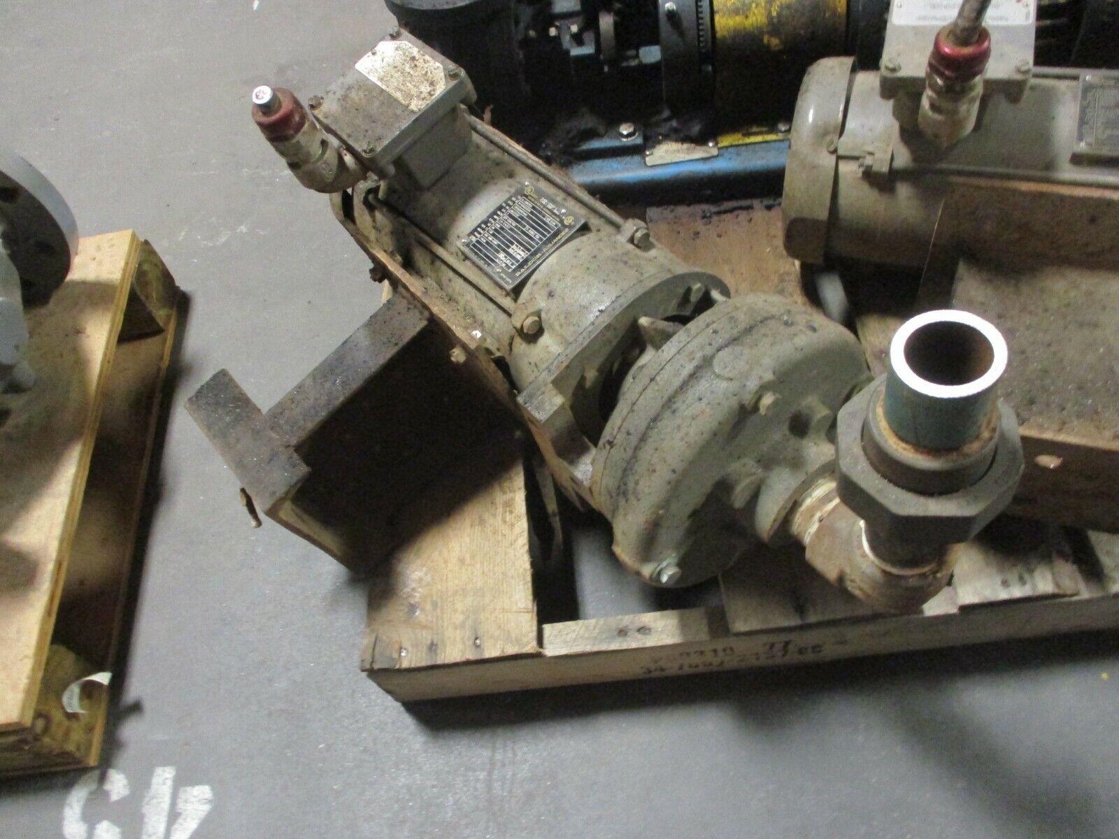Pentair Aurora Centrifugal Pump 7A Size: 1.25x1.5 3Ph 60GPM 100Ft Head 3500RPM