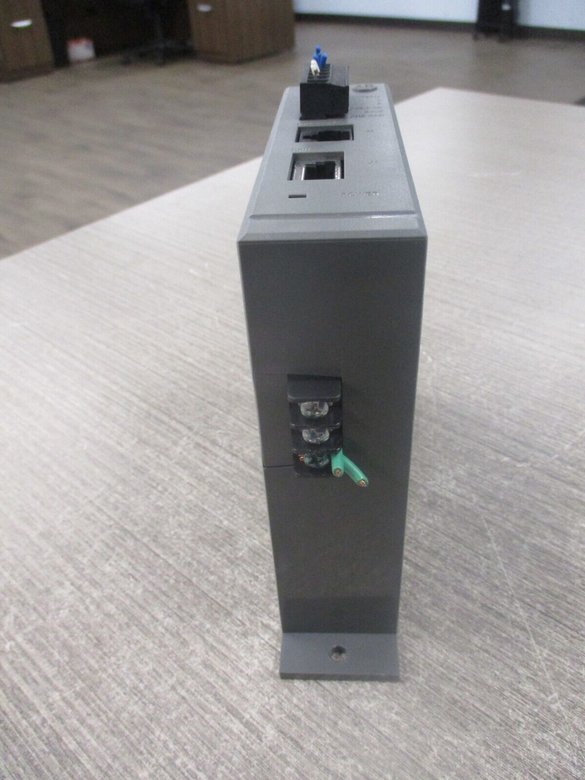 Allen-Bradley SLC 500 DH-485 Link Coupler 1747-AIC Ser. B 24VDC 190mA Used