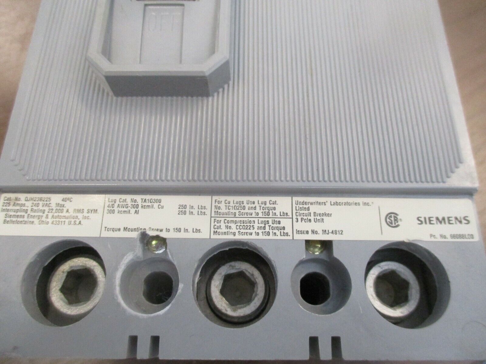 Siemens Circuit Breaker QJH23B225 225A 240V 3P Used