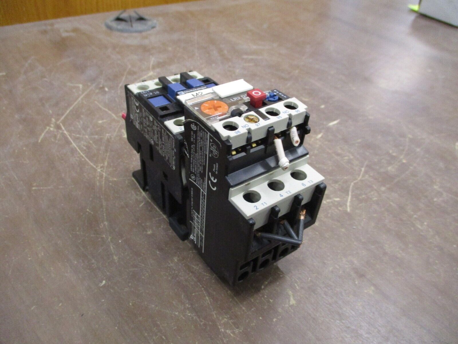 Telemeanique Starter LC1 D12 10 / LR2 D15 120V Coil Trip: 7-10A Used