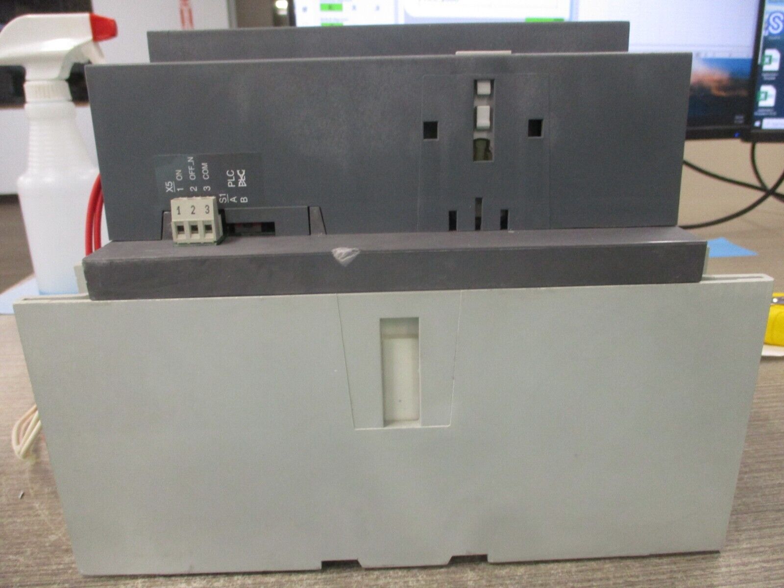 ABB Contactor AF400-30 600V 550A 100-250V AC/DC Coil Used