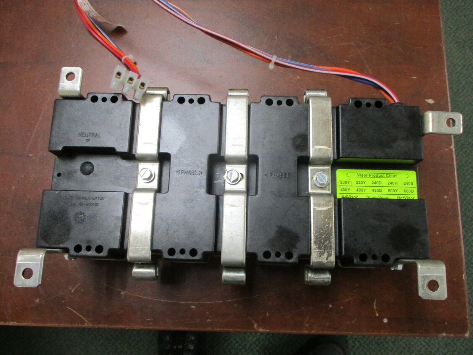 Cutler-Hammer Clipper Power System Surge Protection Device AdVisor Display 100KA