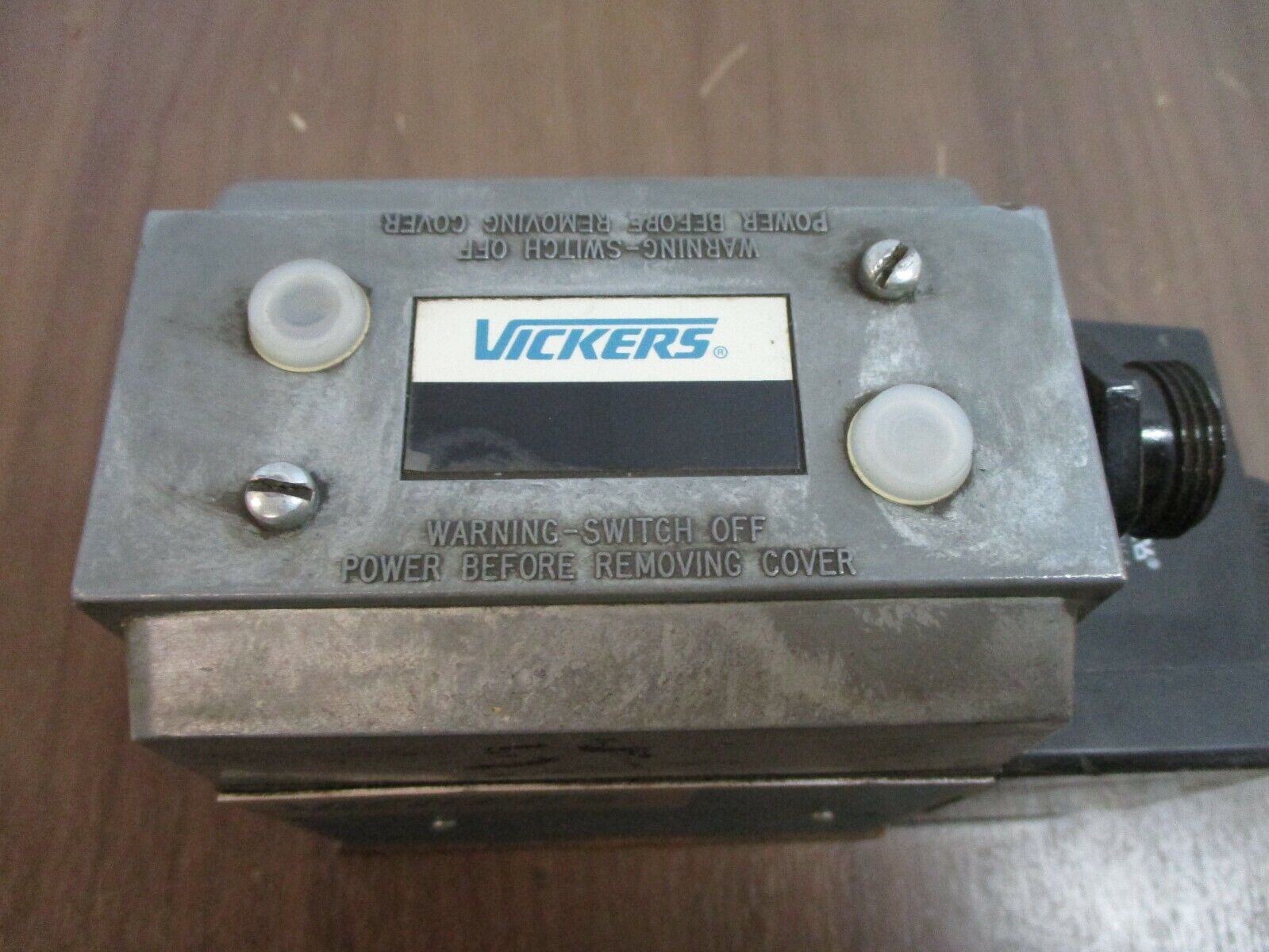 Vickers Directional Control Valve PA5DG4S4LW-012A-BB-60-S491 P, A, B: 3600PSI