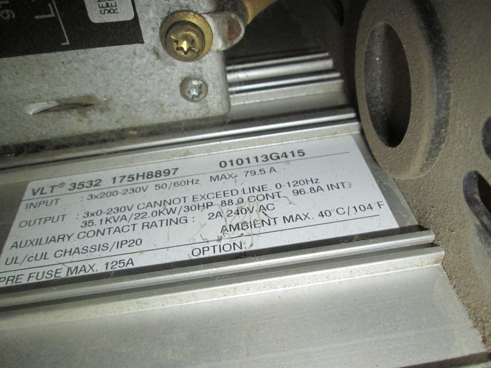 Graham VLT 3500 AC Drive VLT 3532 175H8897 30HP Used