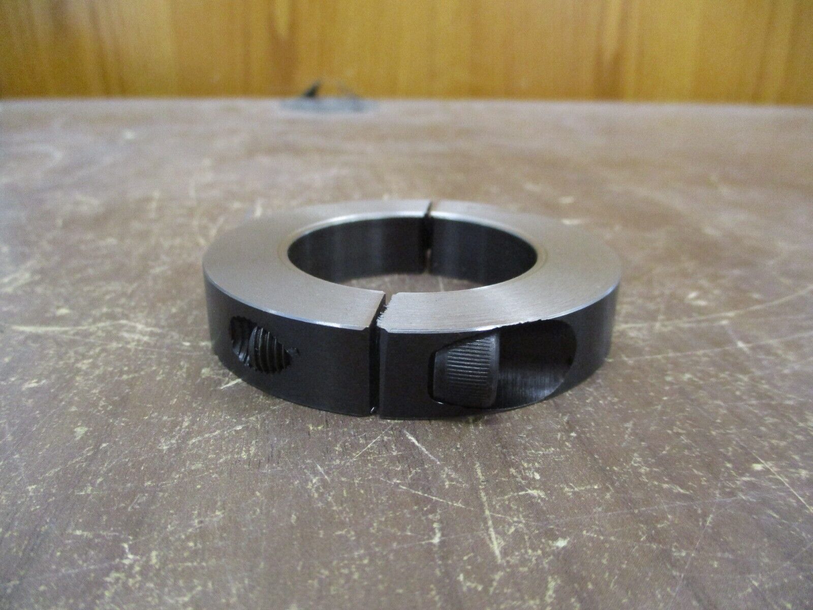 Climax Clamping Shaft Collar 2C-168 1-11/16" ID *Box of 5* *Scratched*