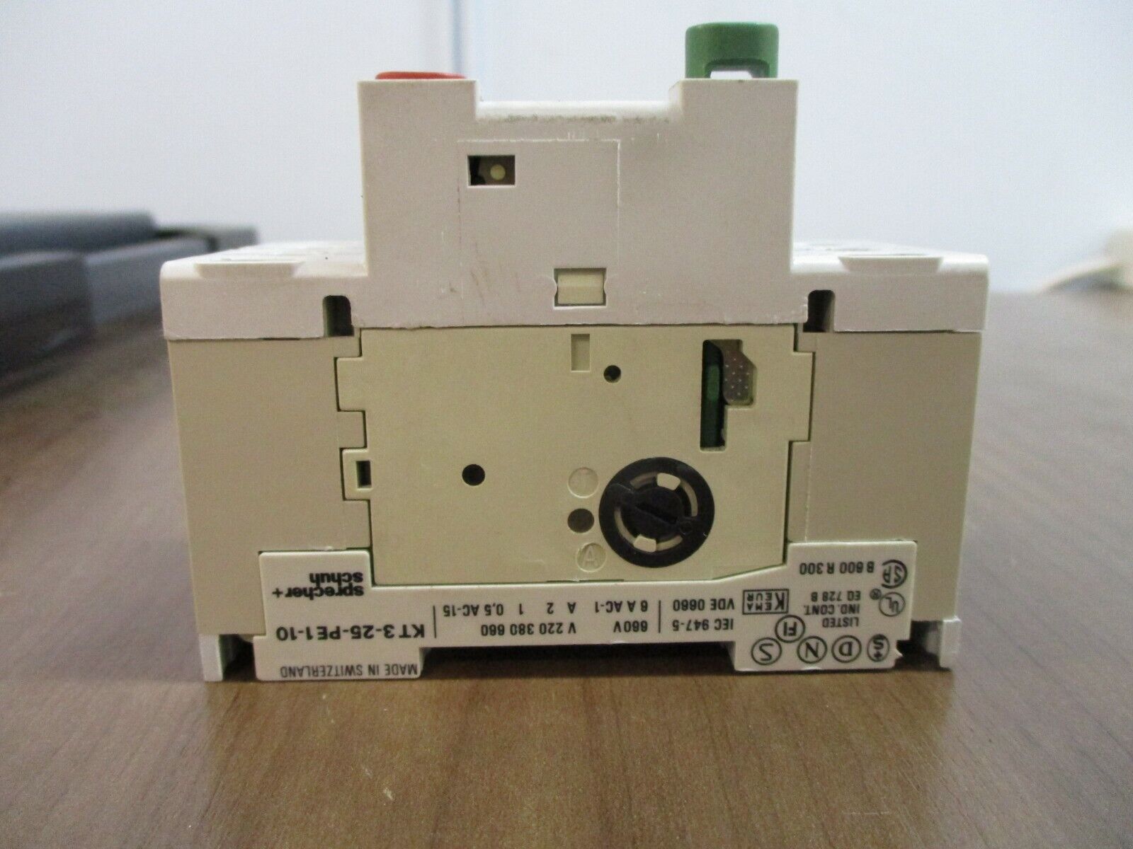 Allen-Bradley Manual Starter 140-MN-0400 Ser. C Trip: 2.5-4.0A Used