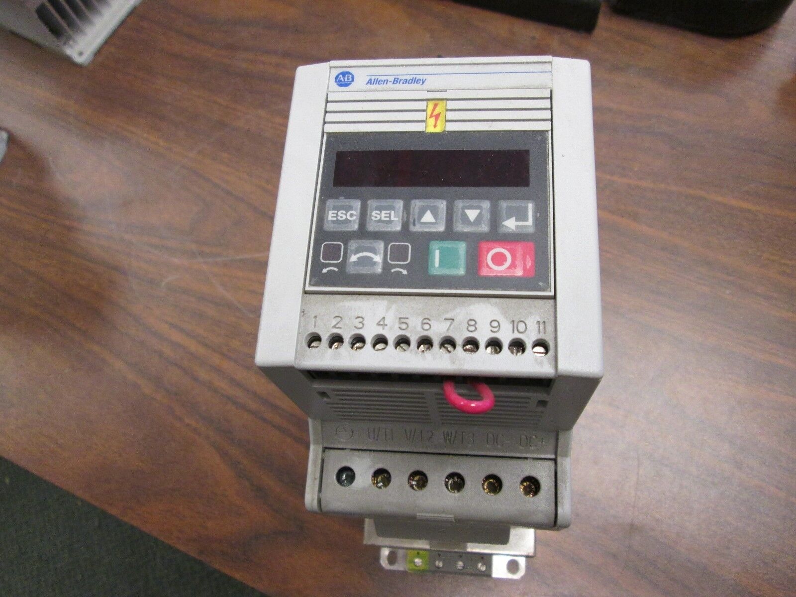 Allen-Bradley Speed Controller w/ Line Filter 160-BA04NSF1P1 2HP Used