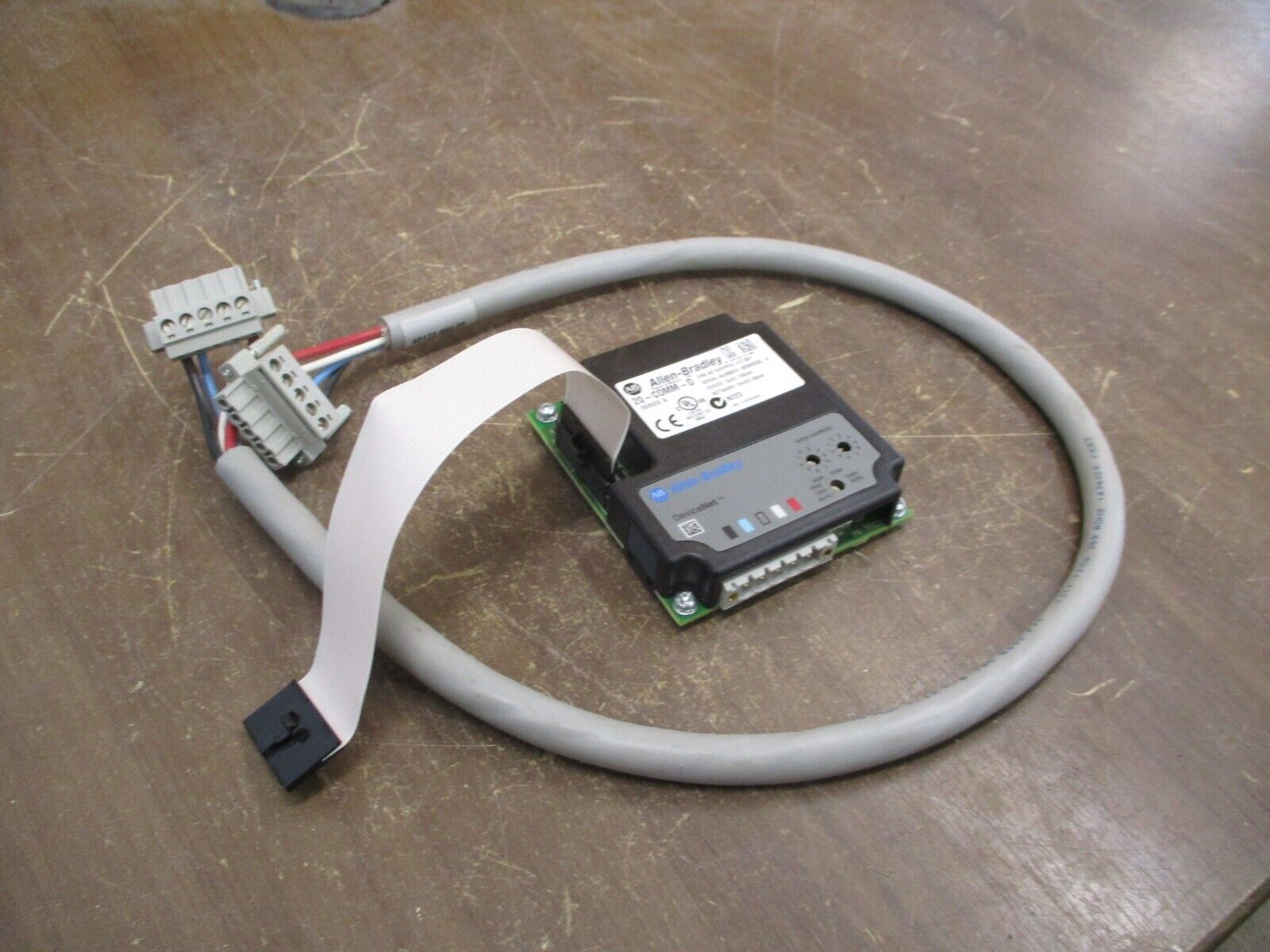 Allen-Bradley DeviceNet Comm. Adapter 20-COMM-D Ser. B FRN: V2.001 w/ Cable Used
