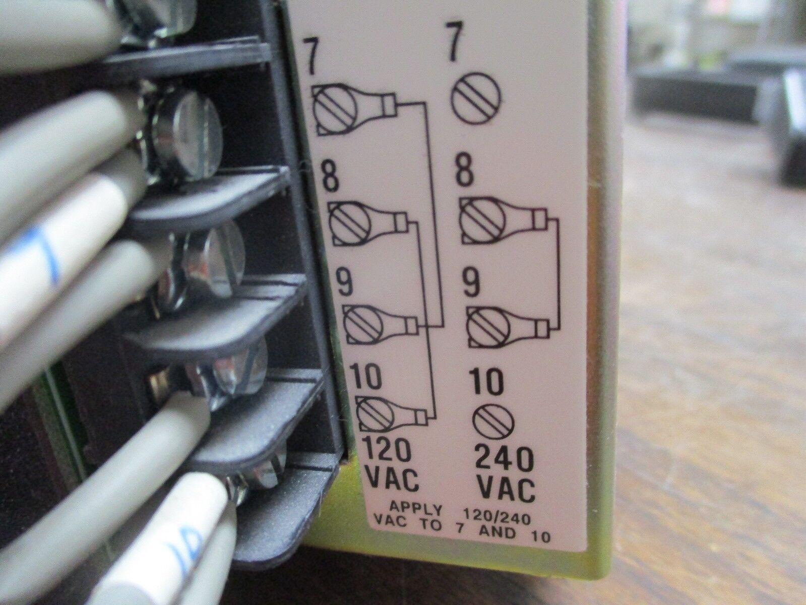 Westinghouse IQ Data Module 2D78533 120/240V Used