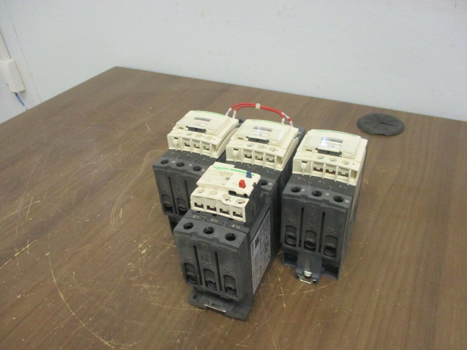 Schneider Electric Starter LC1D50A/LRD365L 120V Coil Trip: 48-65A Used