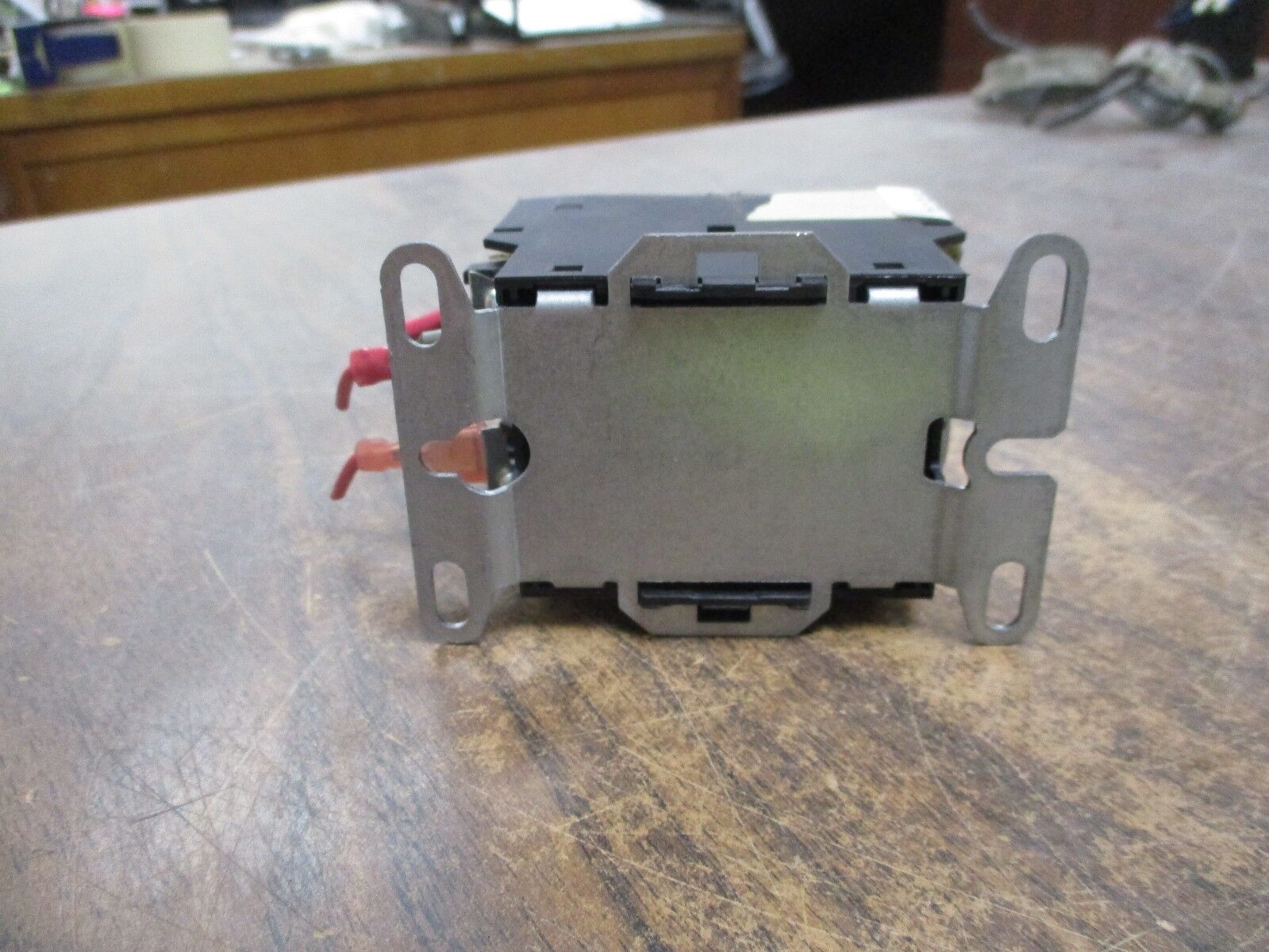 Homer Contactor XMC0-403-EBBD 24V Coil 40A 600V Used