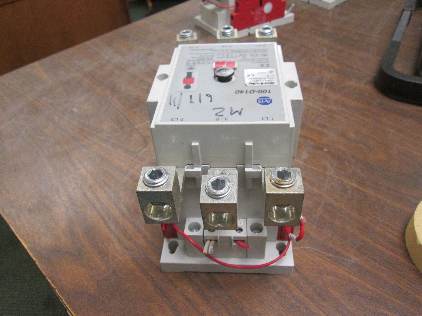 Allen-Bradley Safety Contactor 100S-D140D22BC 120V Coil 220A 600V Used