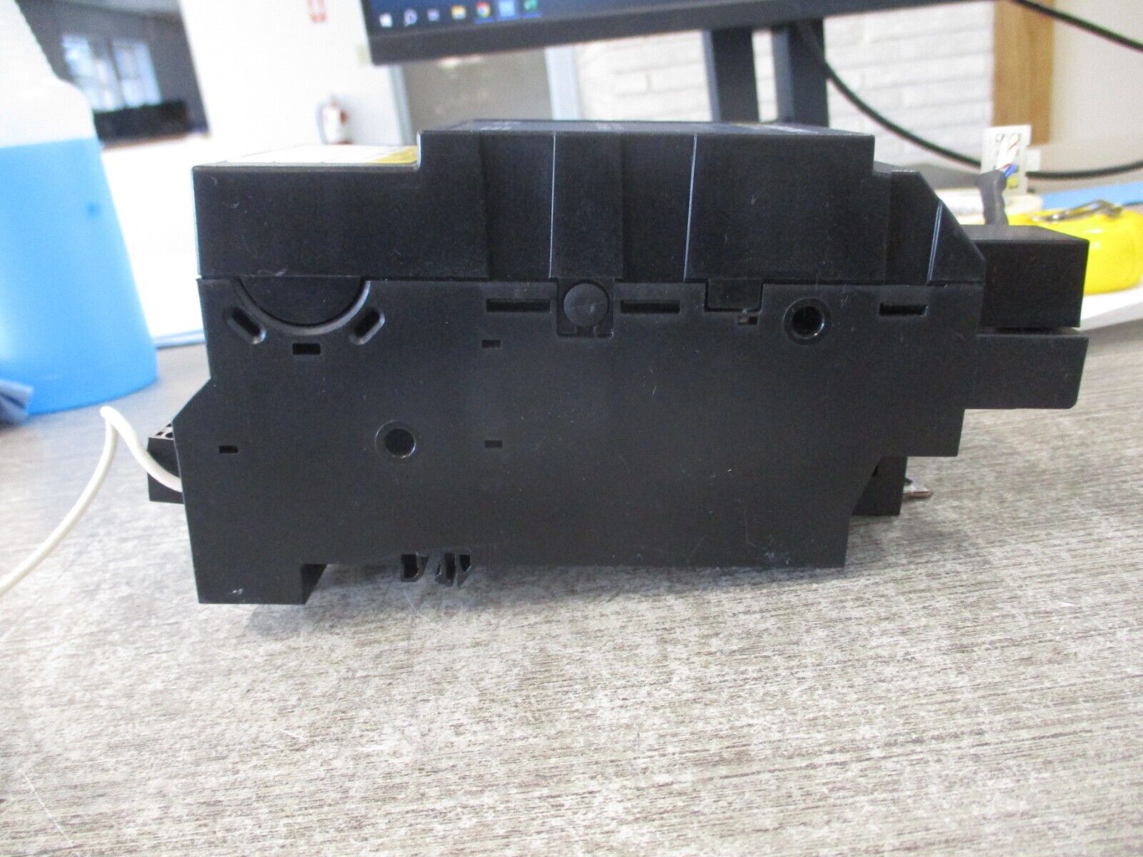 Square D Powerlink G3 Power Supply NF120PSG3 *No Terminal Screws* Used