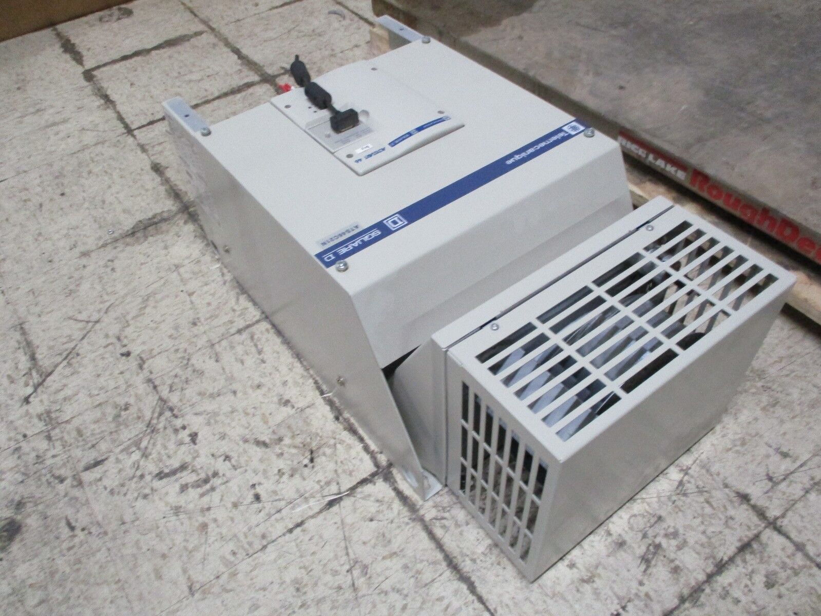 Square D Altivar 46 Soft Start ATS46C21N 150HP 460V 190A 50/60Hz Used