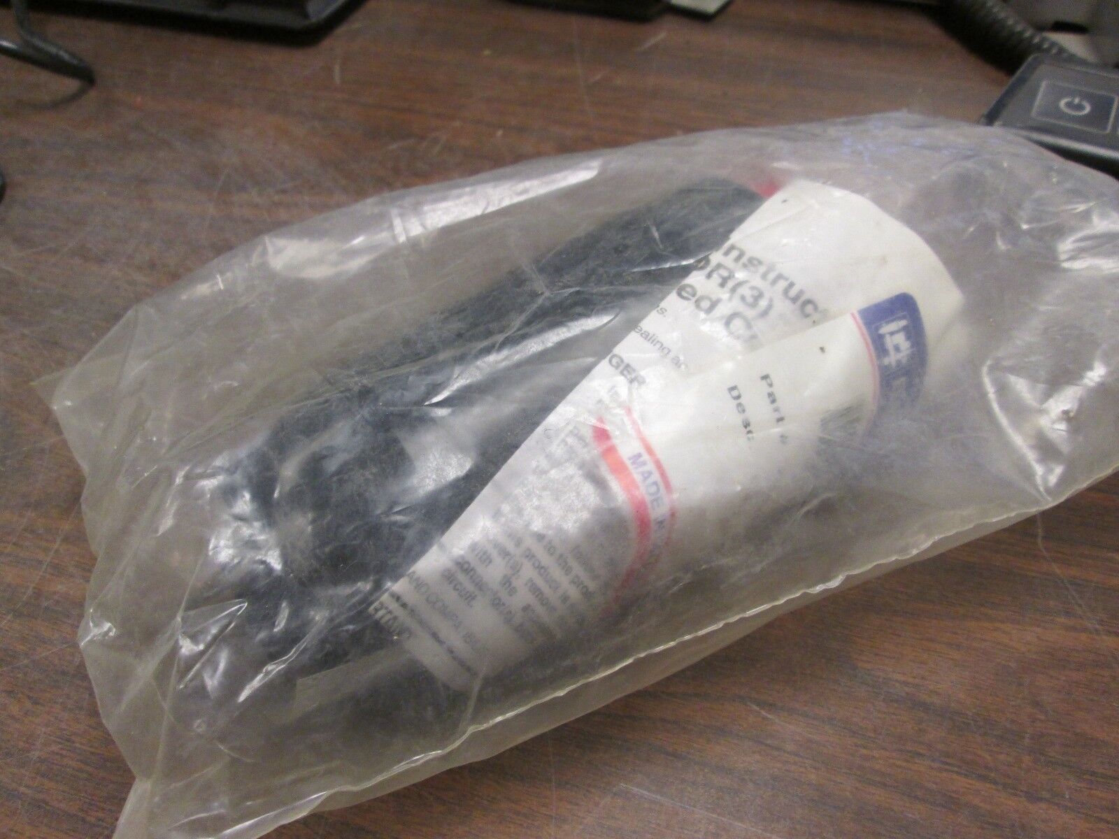 Elastimold Loadbreak Bushing Insert 160DR3BG New Surplus