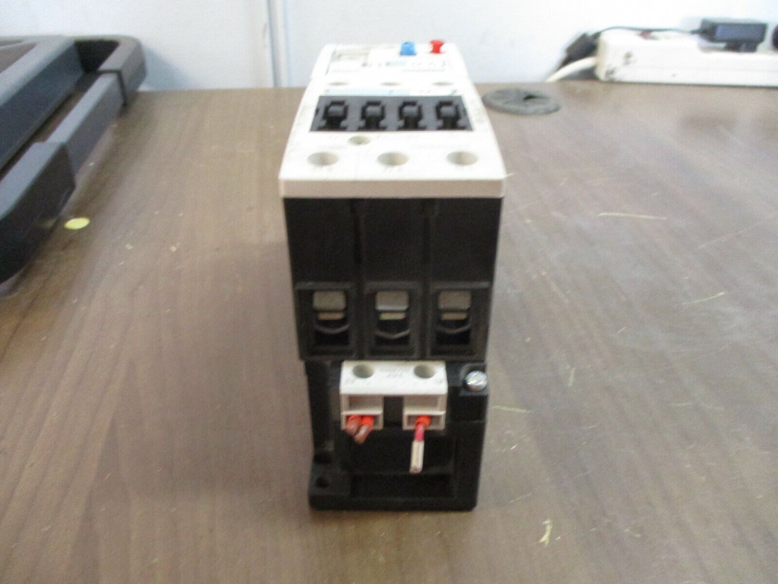 Siemens Sirius Starter 3RT1035-1A..0 / 3RU1136-4HB0 24V Coil Trip: 40-50A 600V