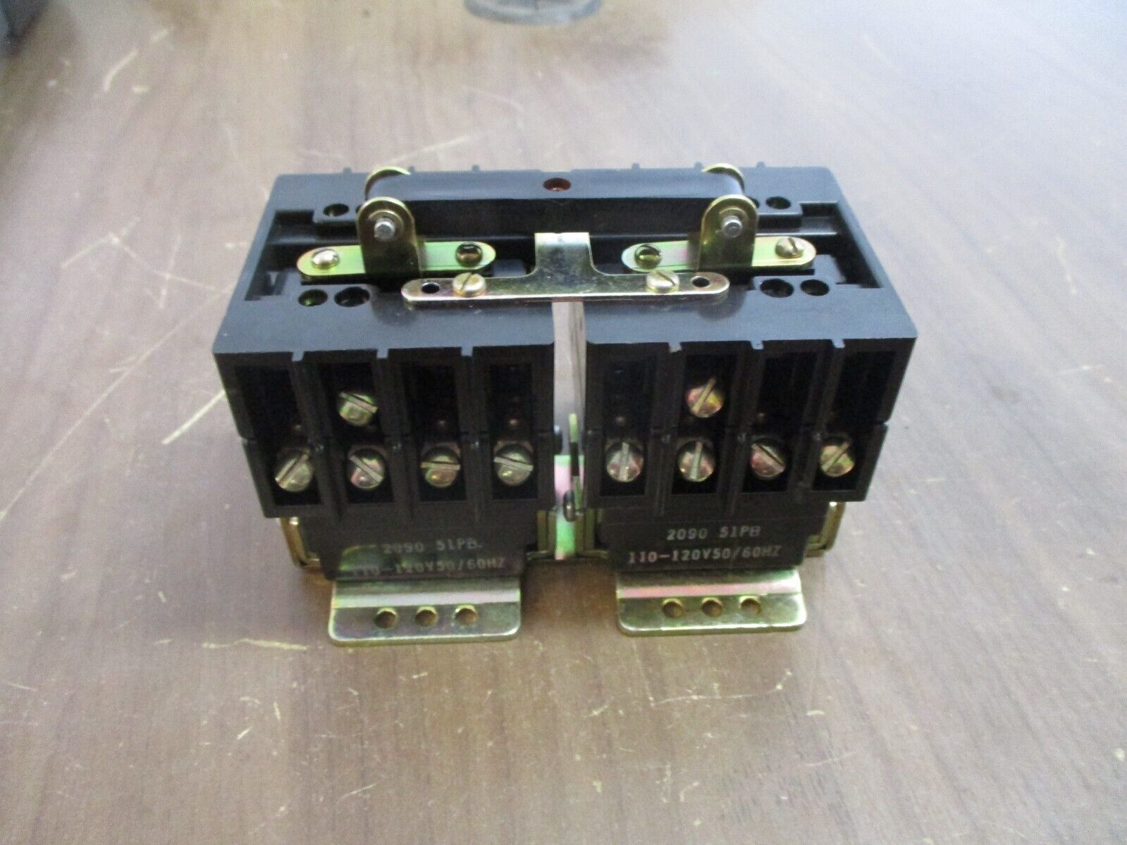 Telemecanique Reversing Contactor 2180 SRFEXR41AA-XFEXR2761-1 120V Coil 5A 600V