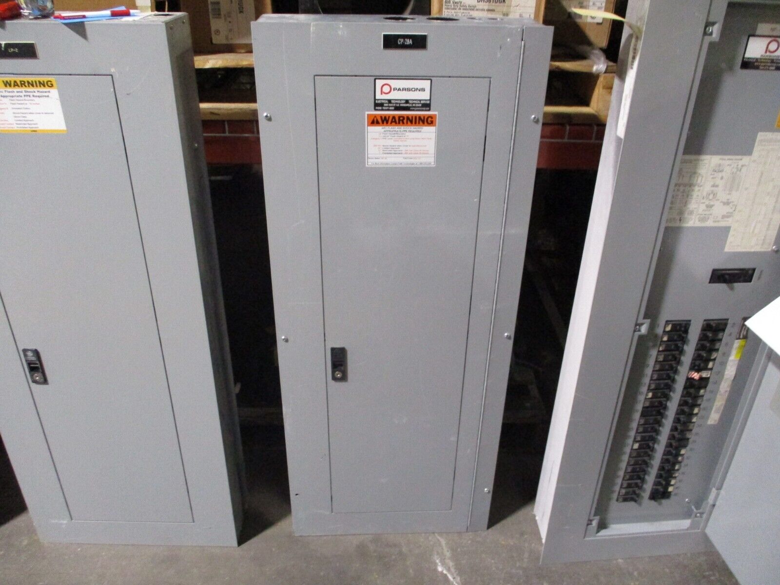 GE Main Breaker Circuit Breaker Panel AQU3422RCX 225A Max, 225A Main 208/120V