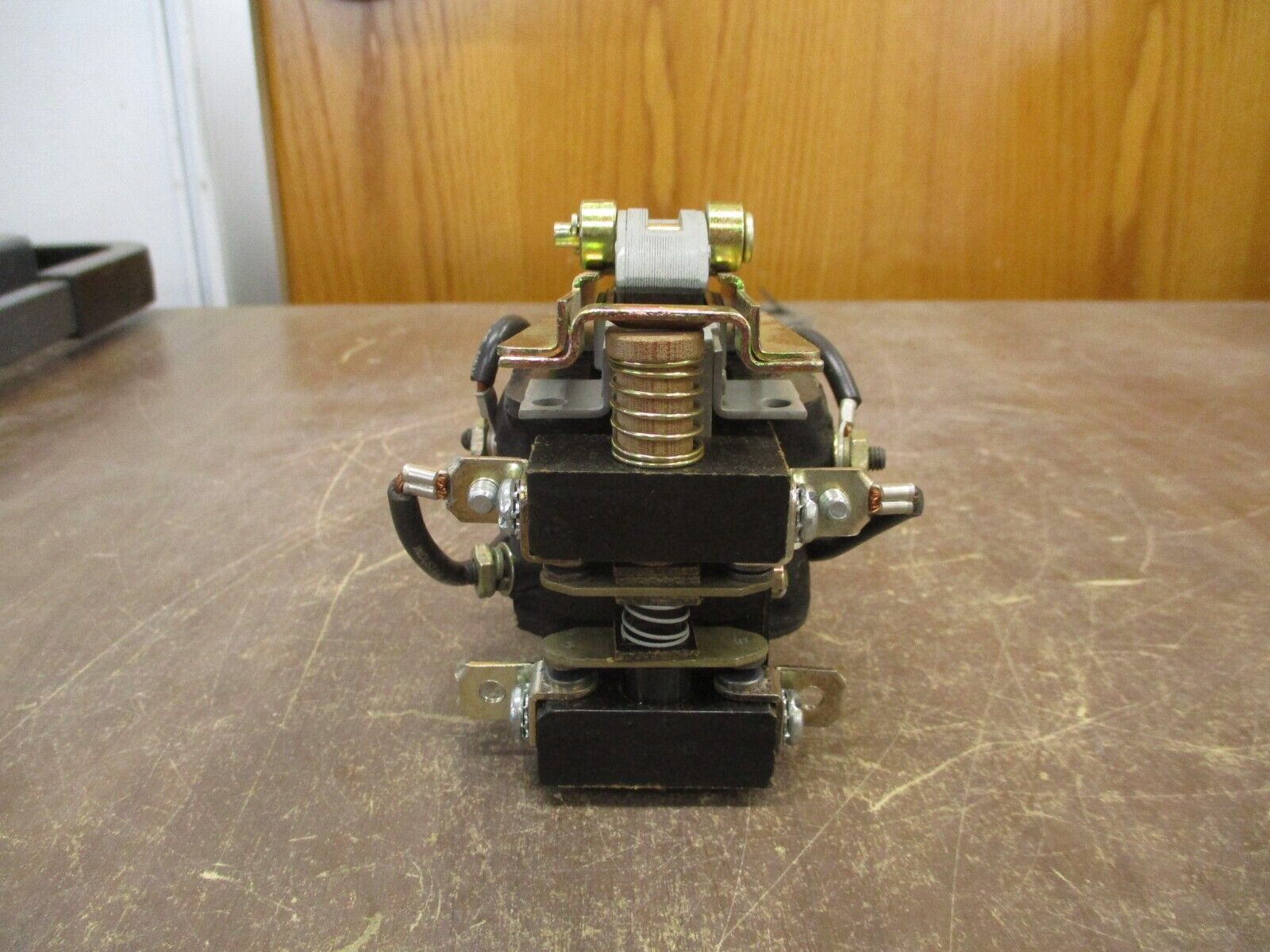 GE Solenoid CR9503209CAN5 125VDC Coil New Surplus