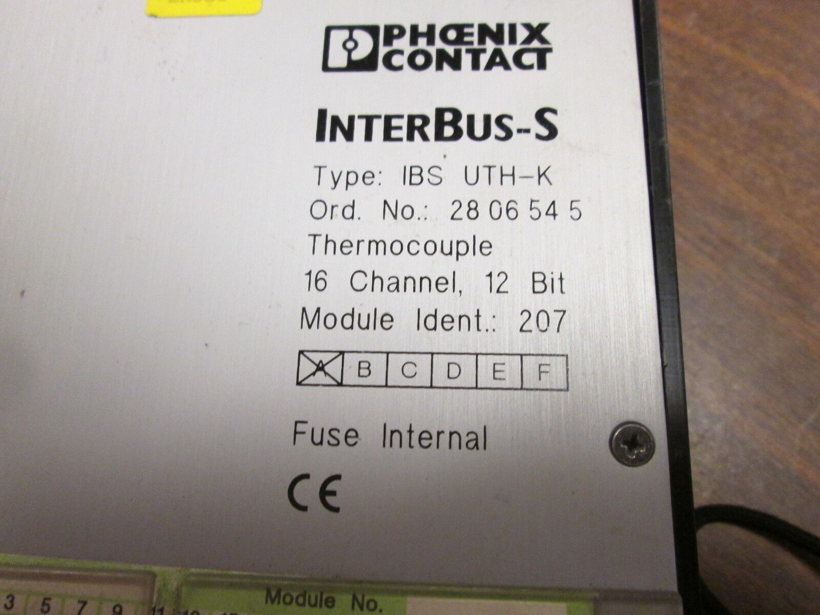 Phoenix Contact InterBus-S Thermocouple Bus IBS UTH-K 16-Channel 12-Bit Used