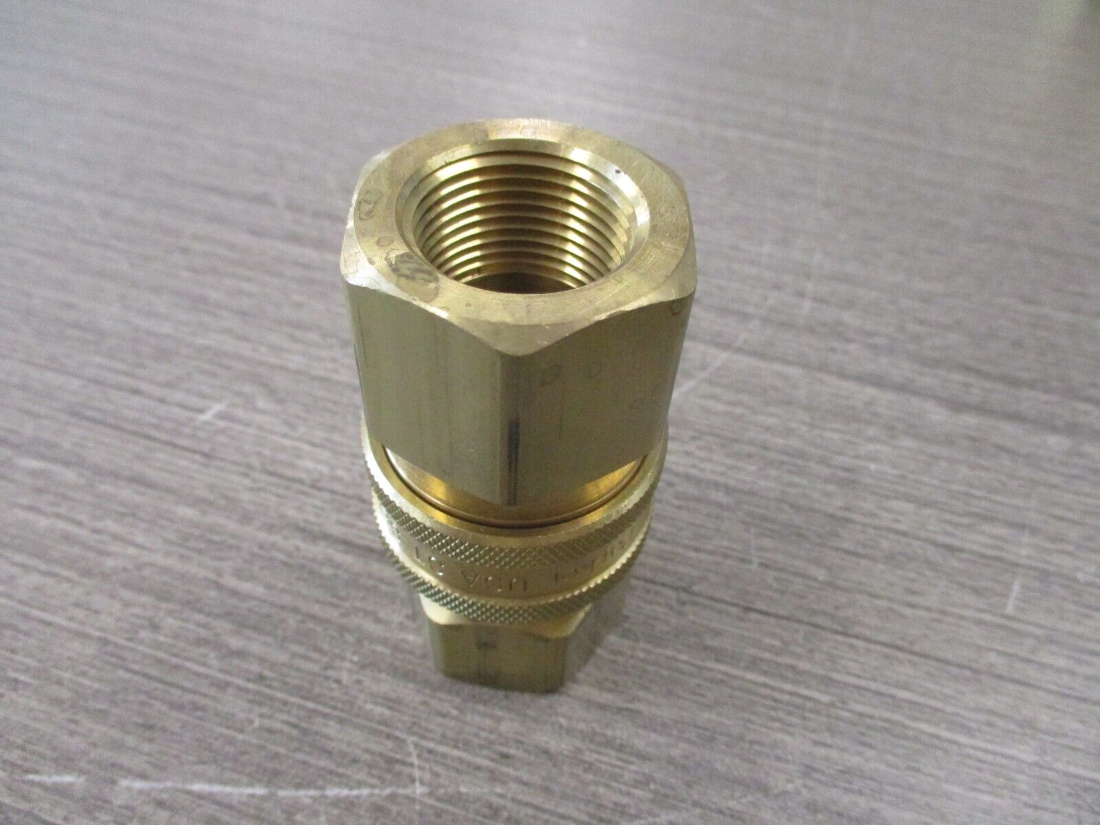 Parker Quick Connect Coupling BST-N6 Used