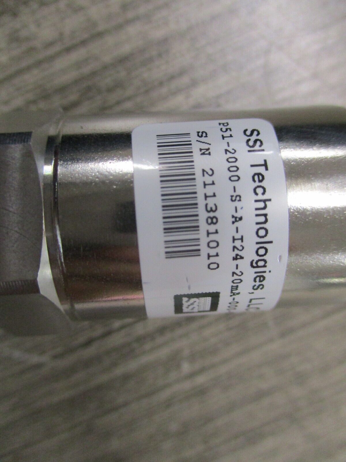 ACI/SSI Pressule Sensor P51-2000-S-A-I24-20MA-000-000 New Surplus