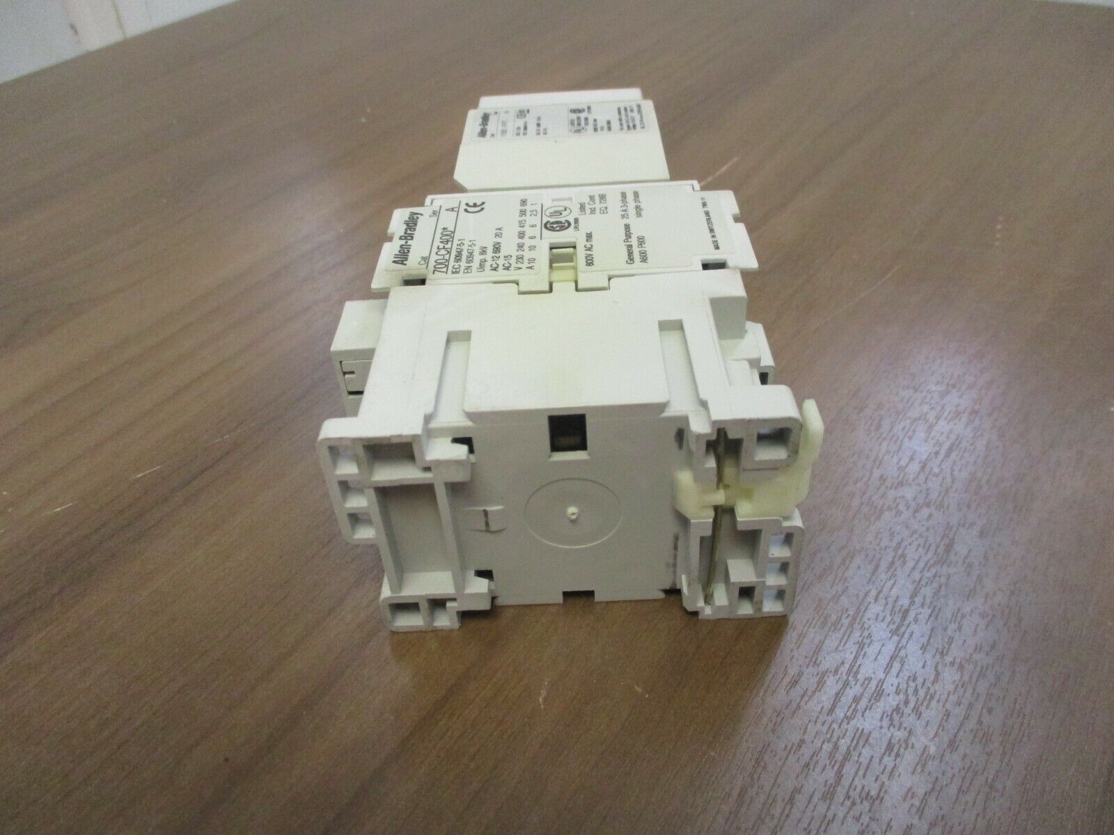 Allen-Bradley Contactor w/ Timing Relay 700-CF400*/100-FPT 120V Coil Used