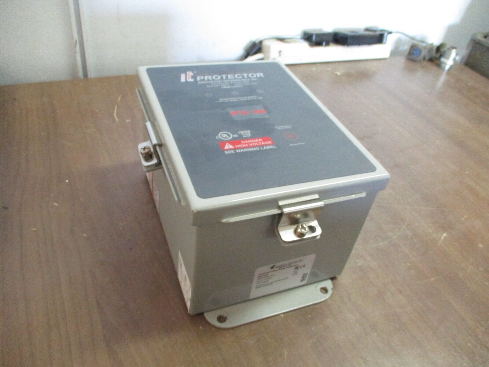 Innovative Technology Surge Suppressor EMI Filter PTX160-3Y101 Style #: 110-0005