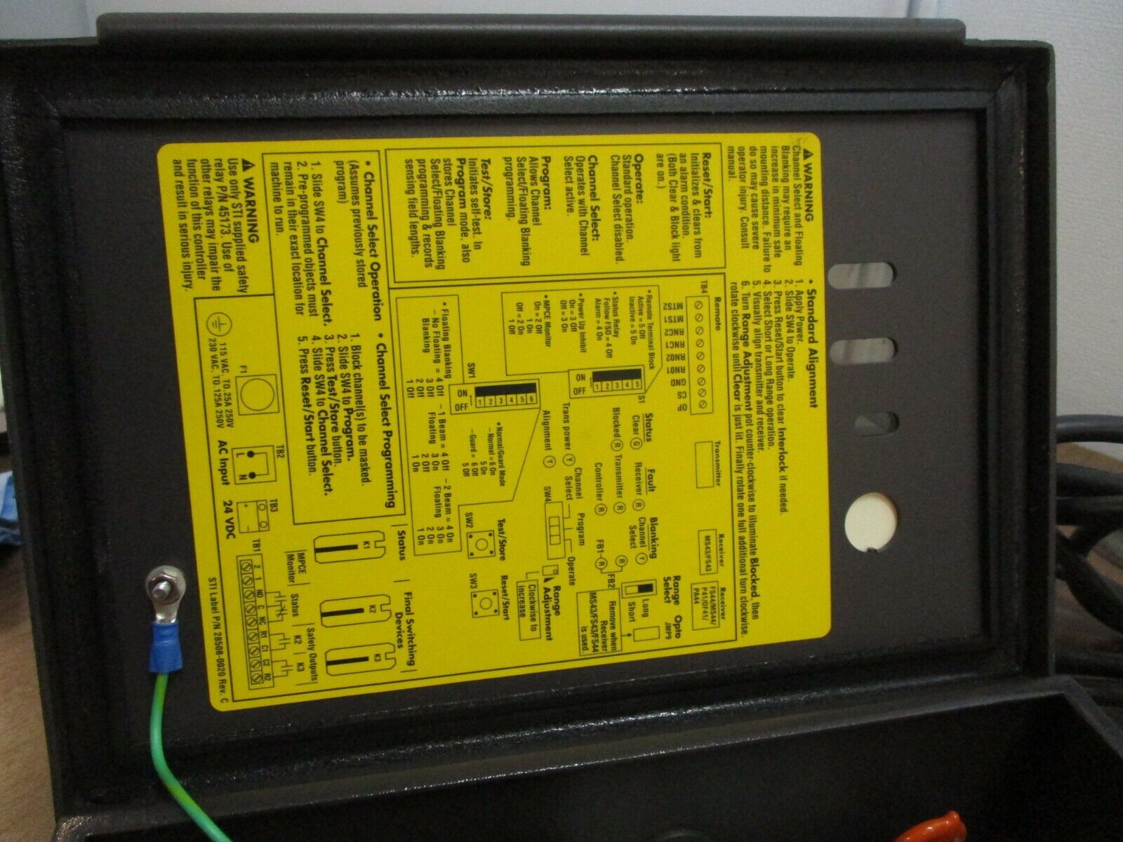 STI Light Curtain Controller LCC-FB-AC1-U 115VAC 50/60Hz 30VA Nema 4 Enclosure