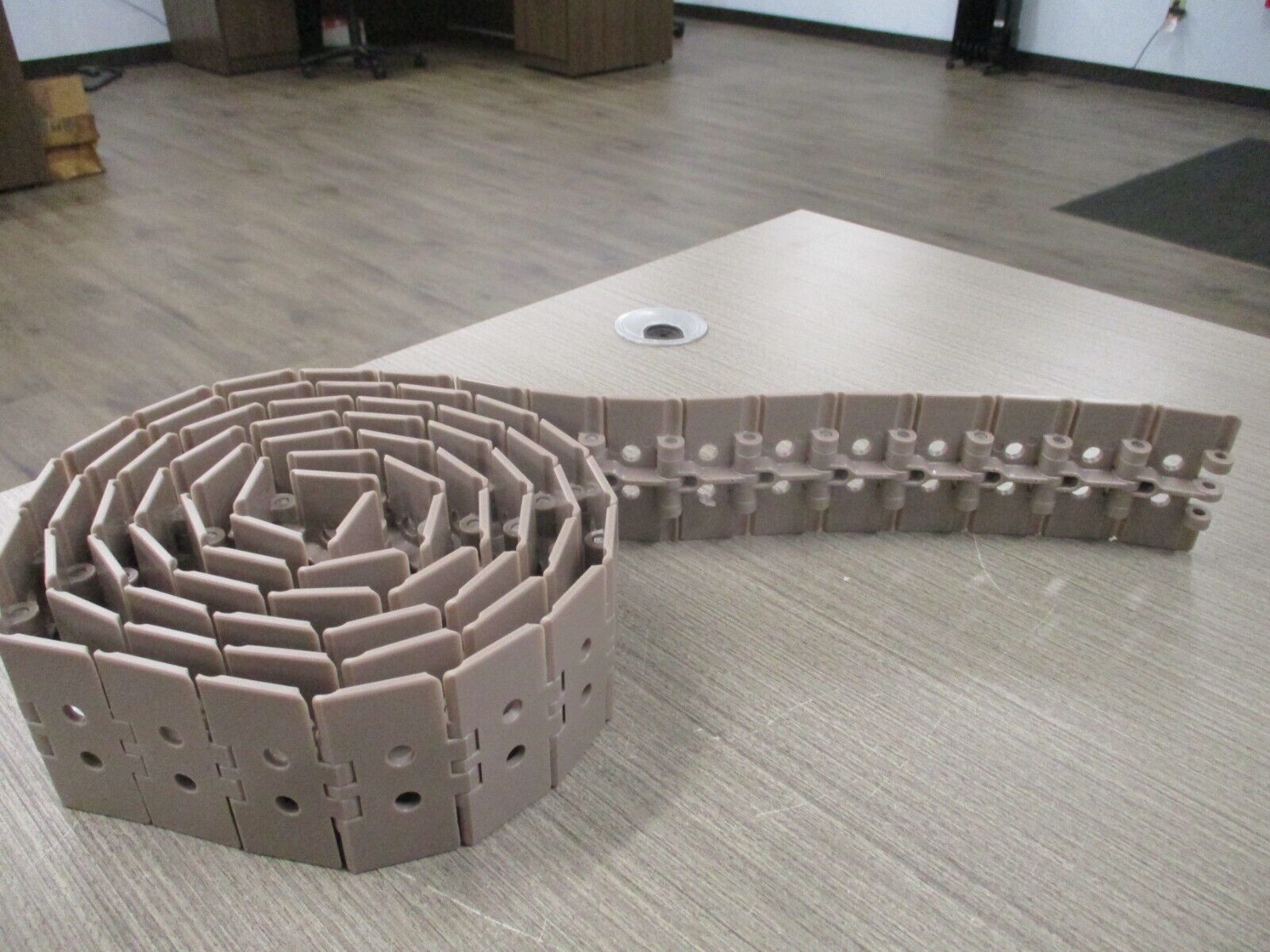 Rexnord TapleTop Chain 10351197 LF820 V-3.25INE2-D11/32IN New Surplus