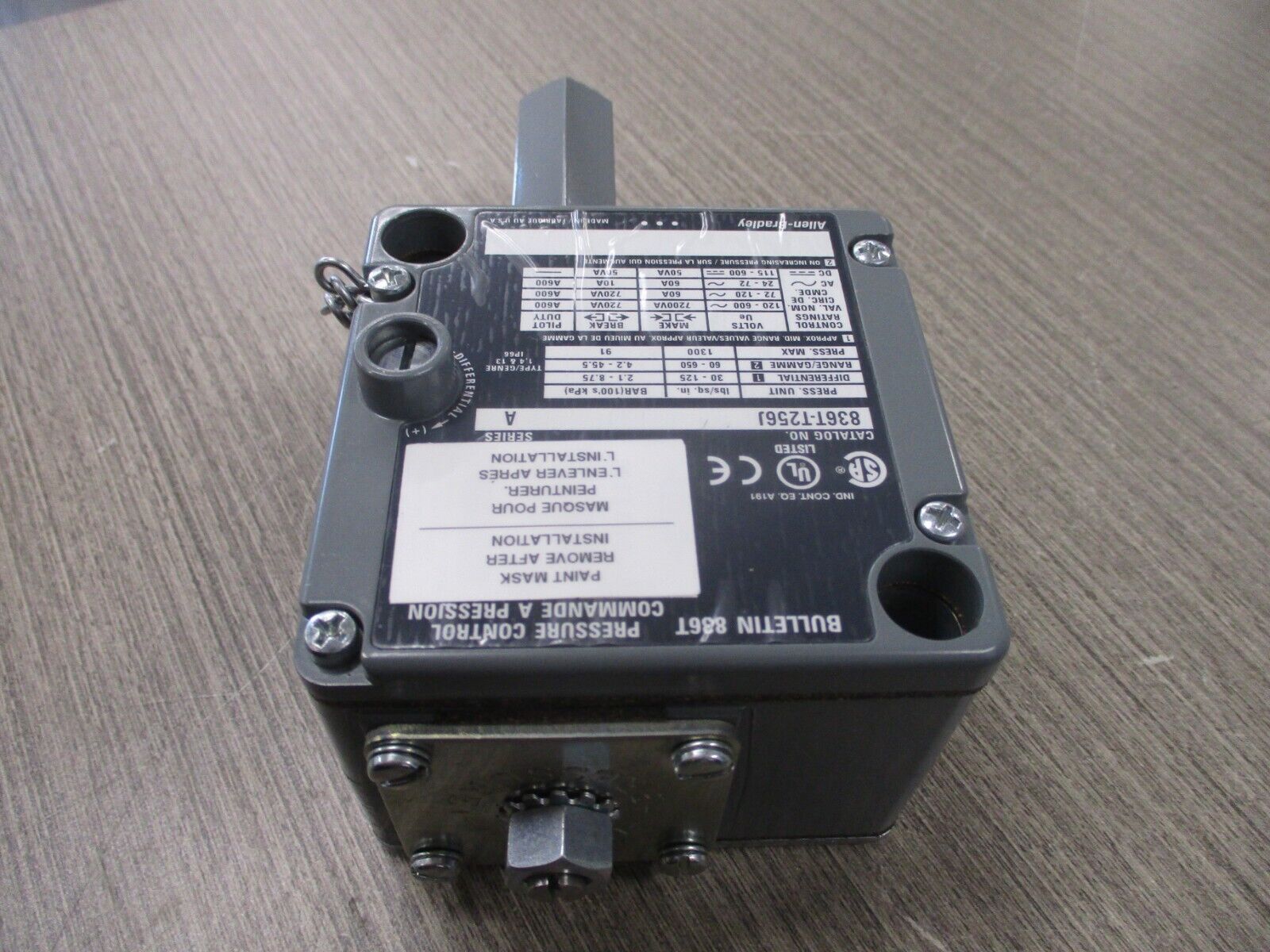 Allen-Bradley Pressure Control 836T-T256J Ser. A Adj. : 60-650 PSI New Surplus