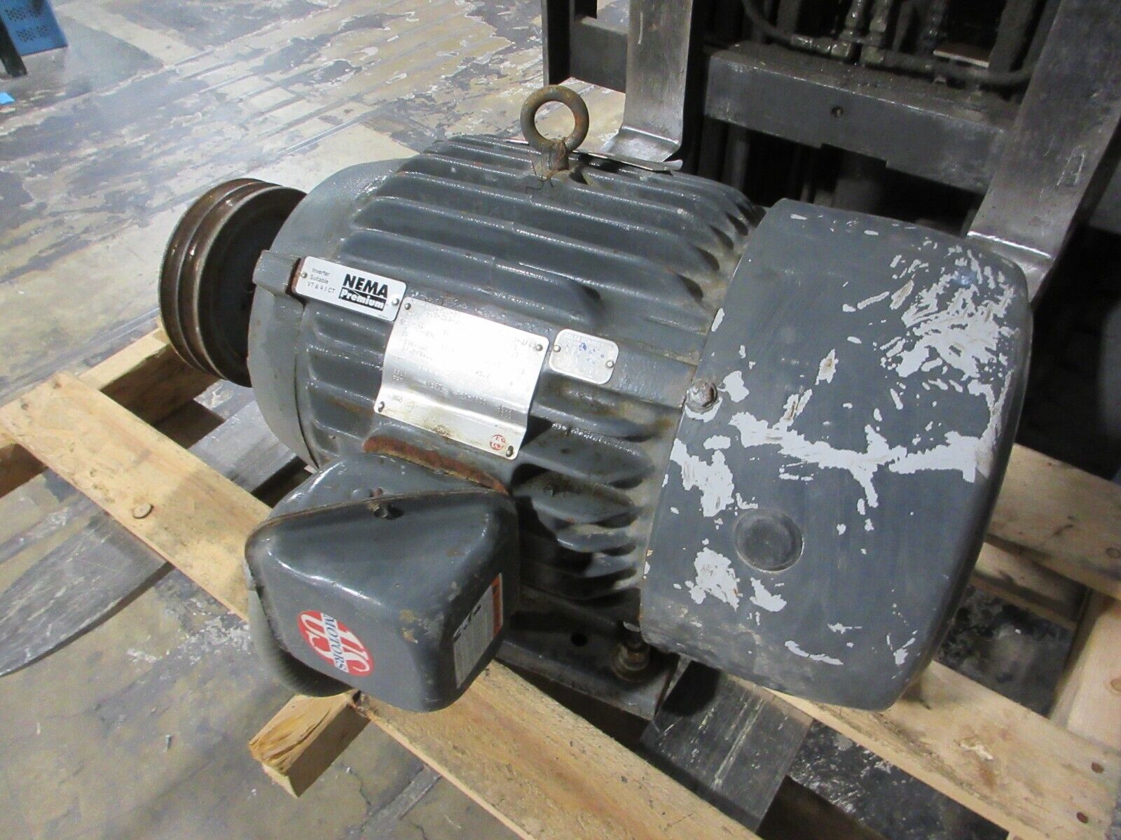 US Motors AC Motor HW15V2E-W1 15HP 1800RPM 230/460V 3Ph 254T Frame Used