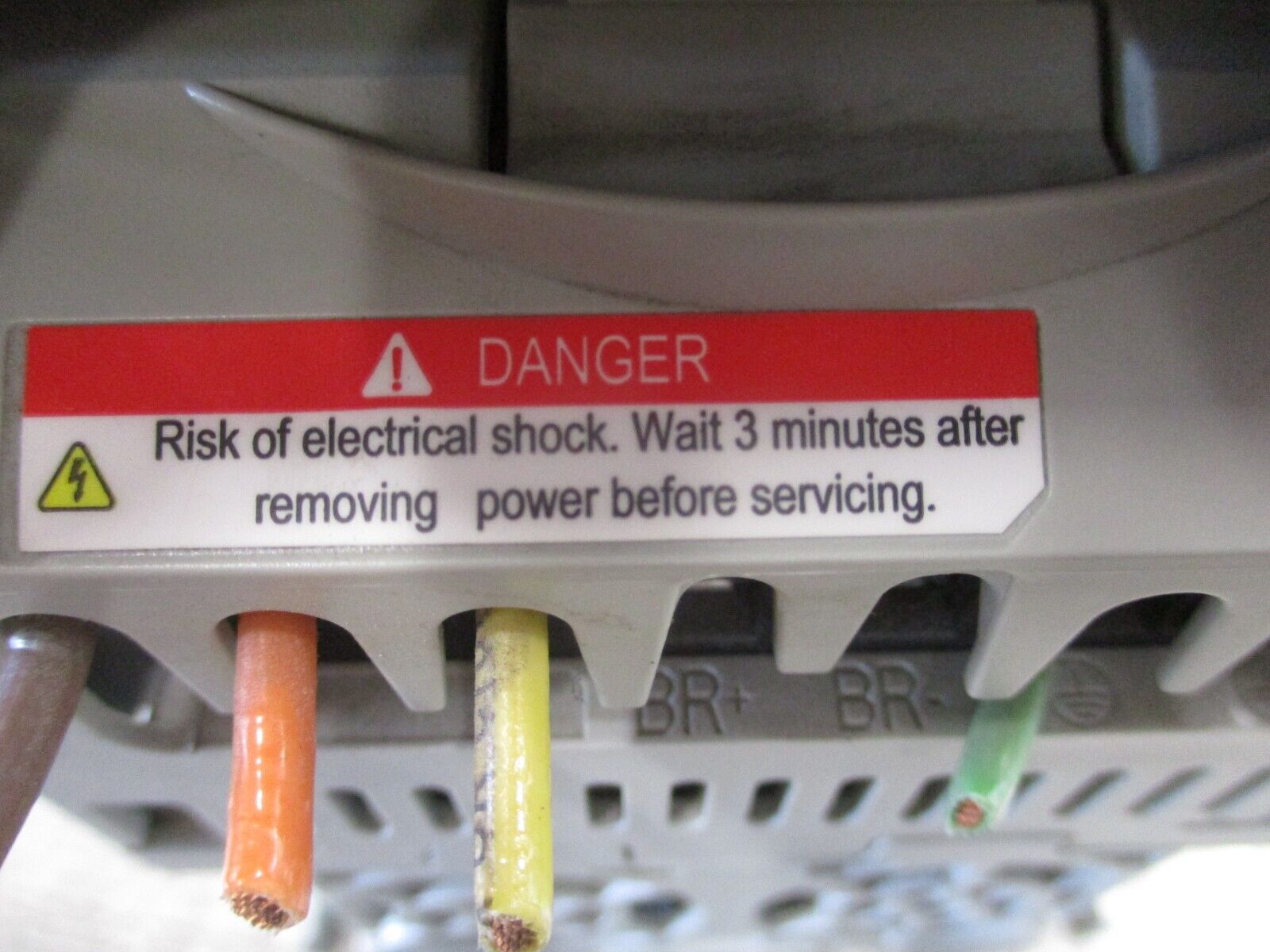 Allen-Bradley PowerFlex 4 AC Drive 22A-D8P7N104 5HP 3Ph