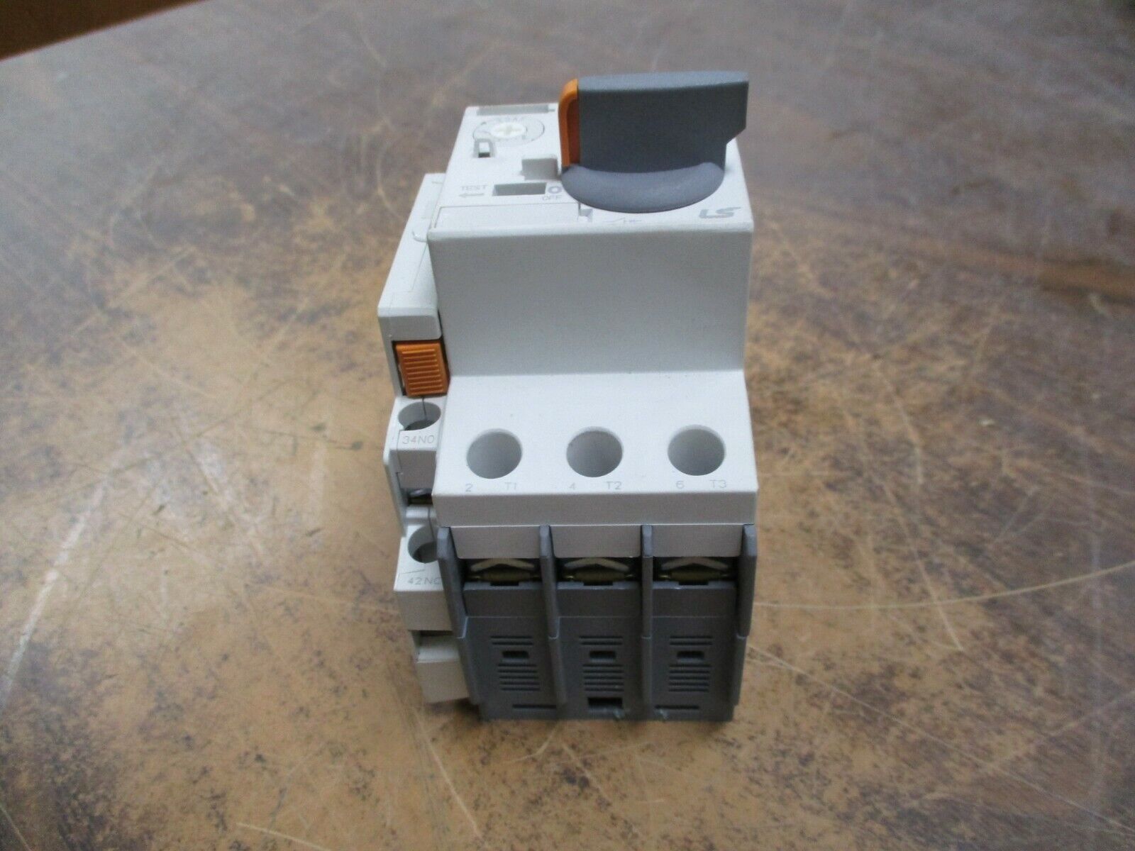 MEC Manual Starter MMS-32H Trip: 4-6A w/ Aux Contact Used