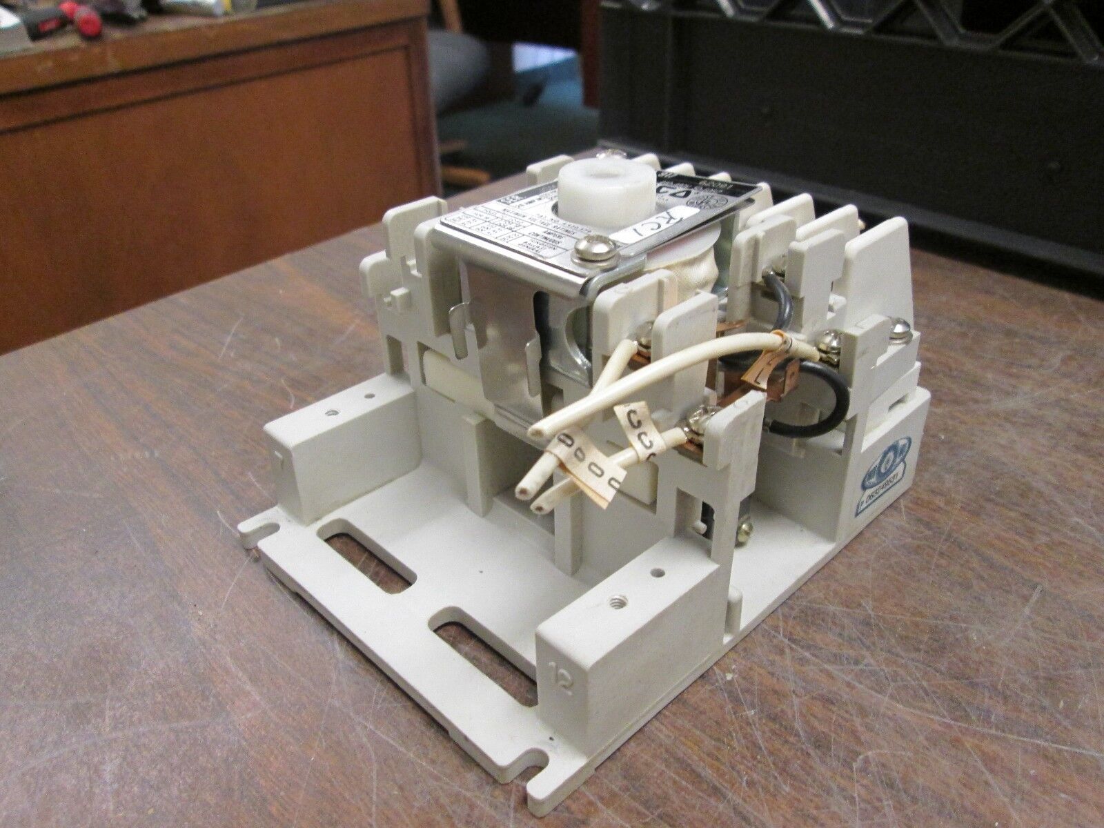 ASCO Lighting Contactor 917 62091 480V Coil Used