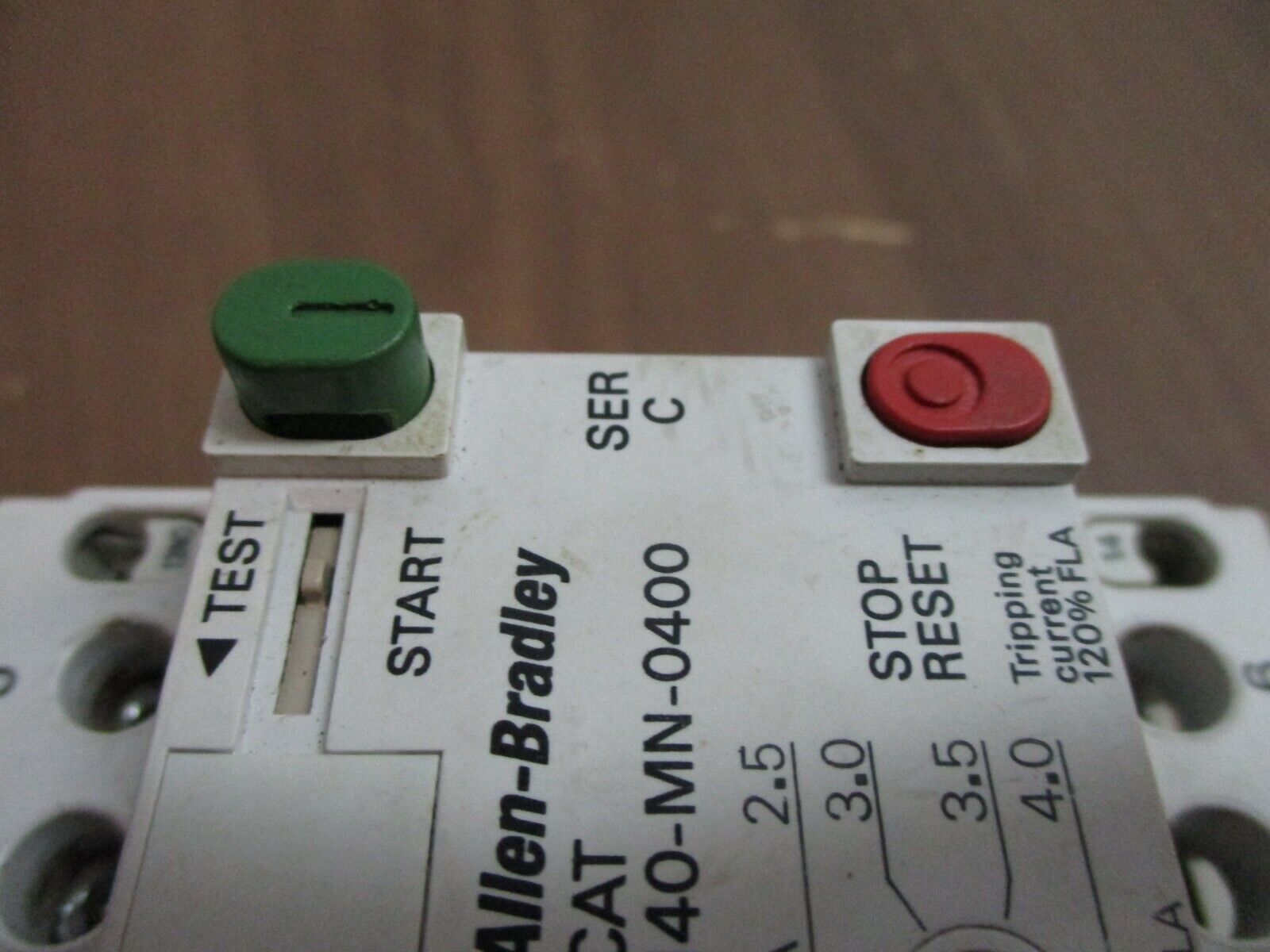 Allen-Bradley Manual Starter 140-MN-0400 Ser. C Trip: 2.5-4.0A Used