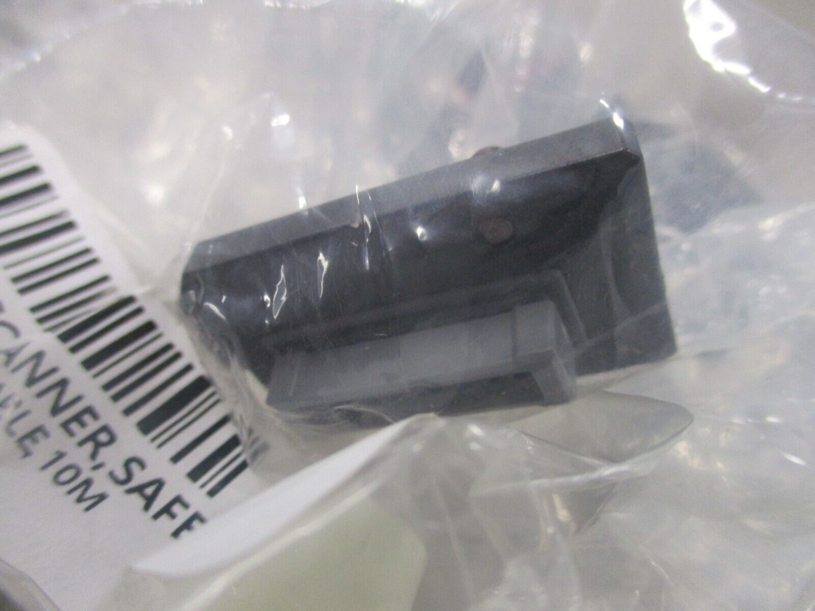 Keyence 18-Core Power Cable SZ-VP10 Length : 10M New Surplus