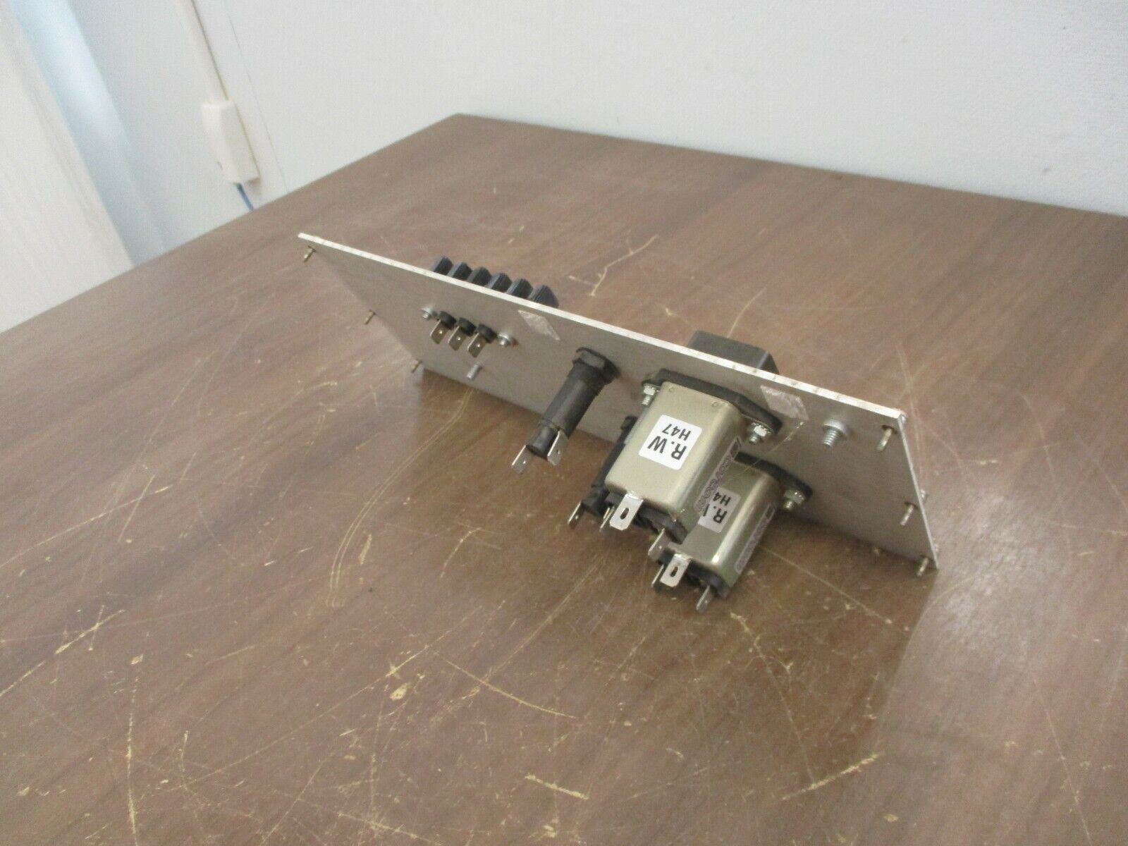 Compressor Controls Corp. Vanguard Power Panel Series 5 350W 90-240VAC 47-63Hz