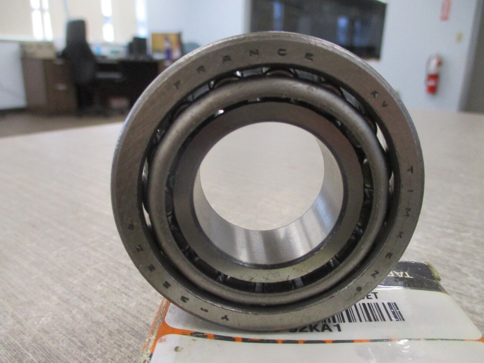 Timken Tapered Roller Bearing 32206 92KA1 New Surplus