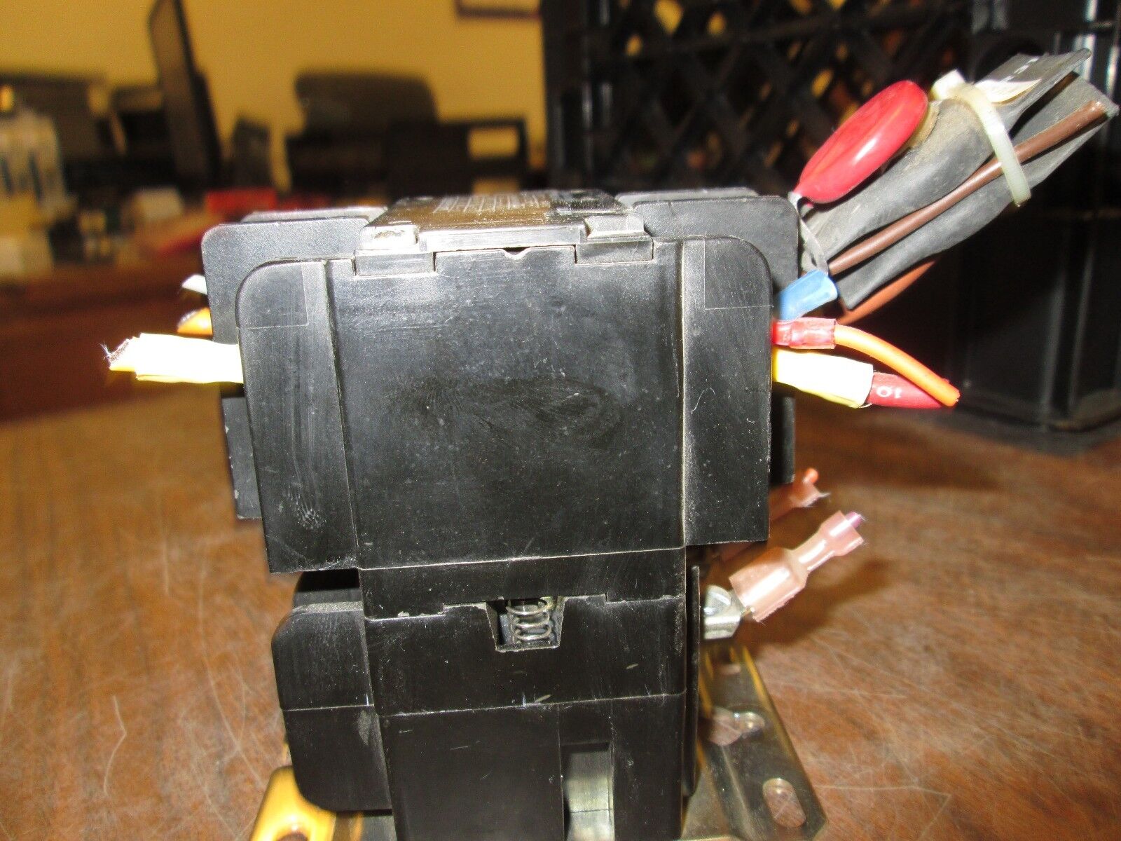 Potter & Brumfield Contactor P40P42D12P1-24 24VDC Coil Used