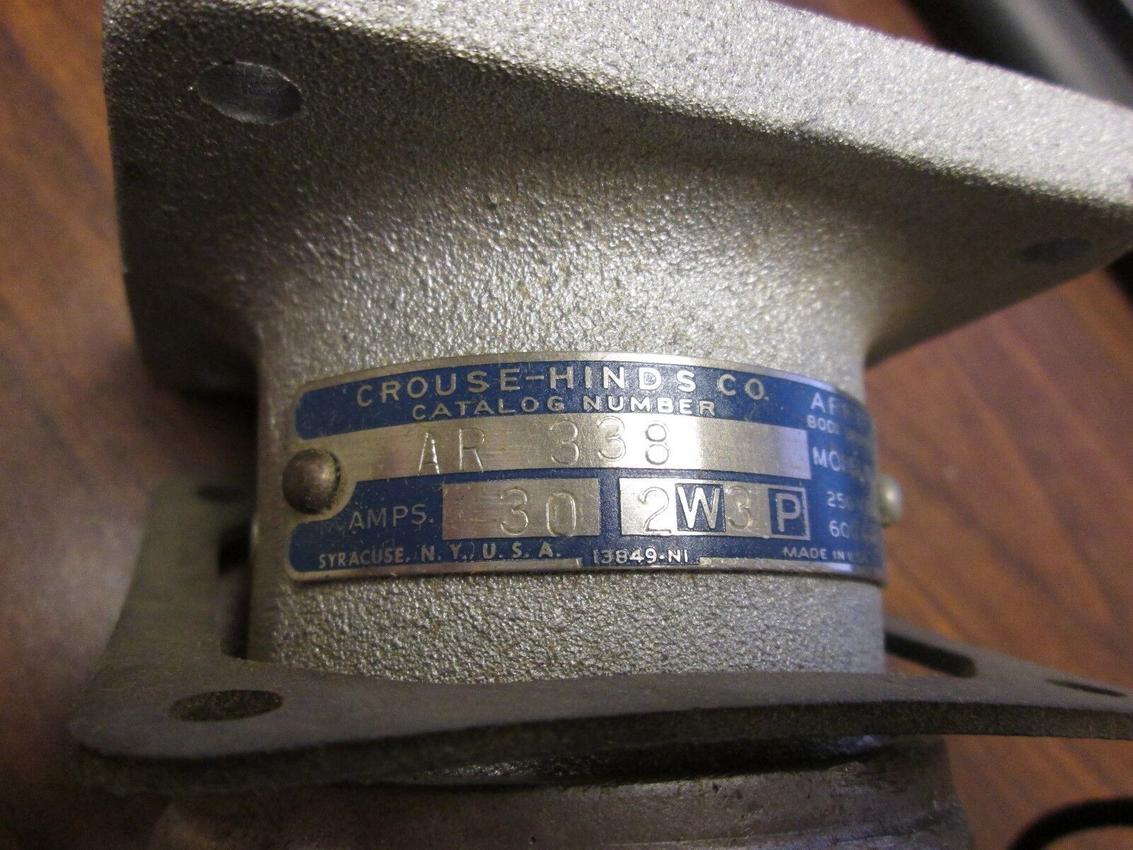 Crouse Hinds Arktite Receptacle Housings AR338-M54 Single Unit New Surplus