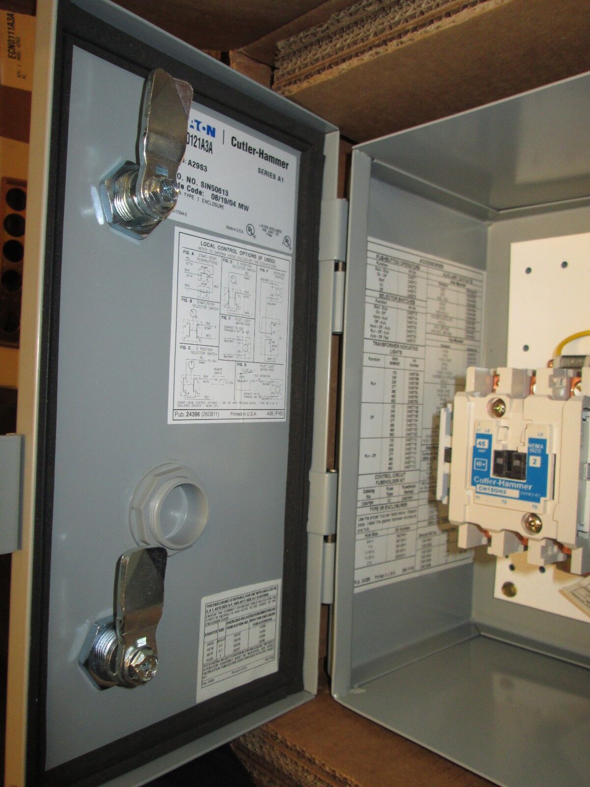 Cutler-Hammer Enclosed Starter ECN0121A3A Size 2 Nema 1 Enclosure New Surplus