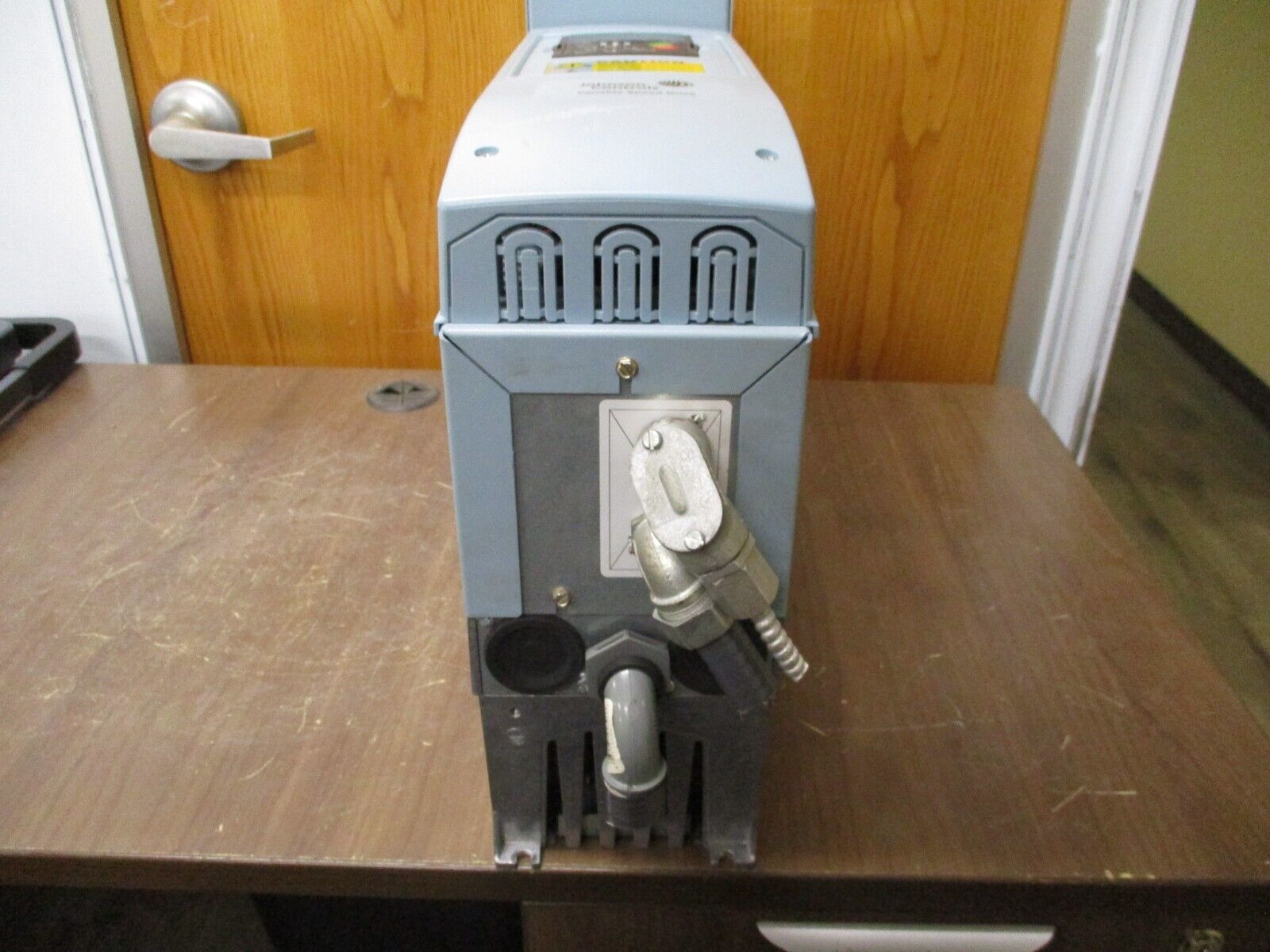 Johnson Controls / Eaton SVX9000 AC Drive w/ Intellipass Bypass VS010111A-00000