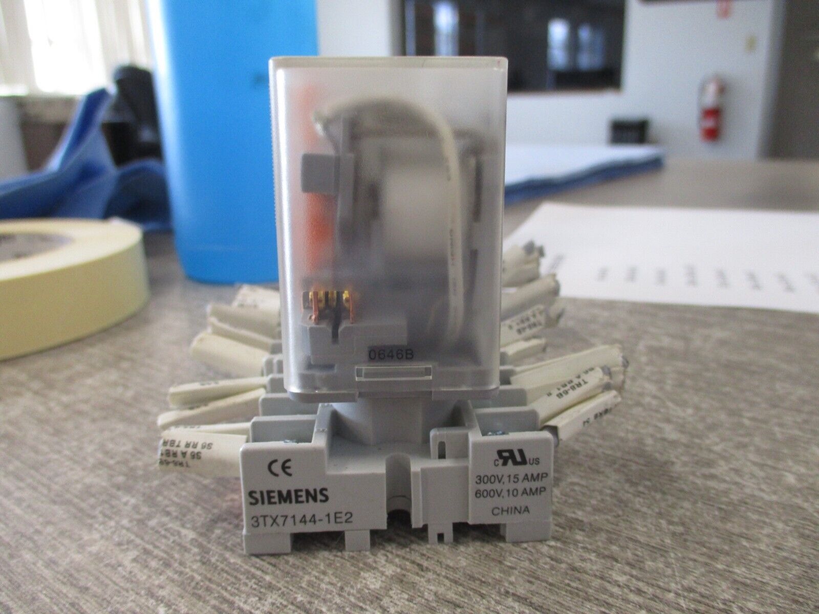 Magnecraft Relay w/Base 750XBXC 24VDC Coil Lot of 3 Used