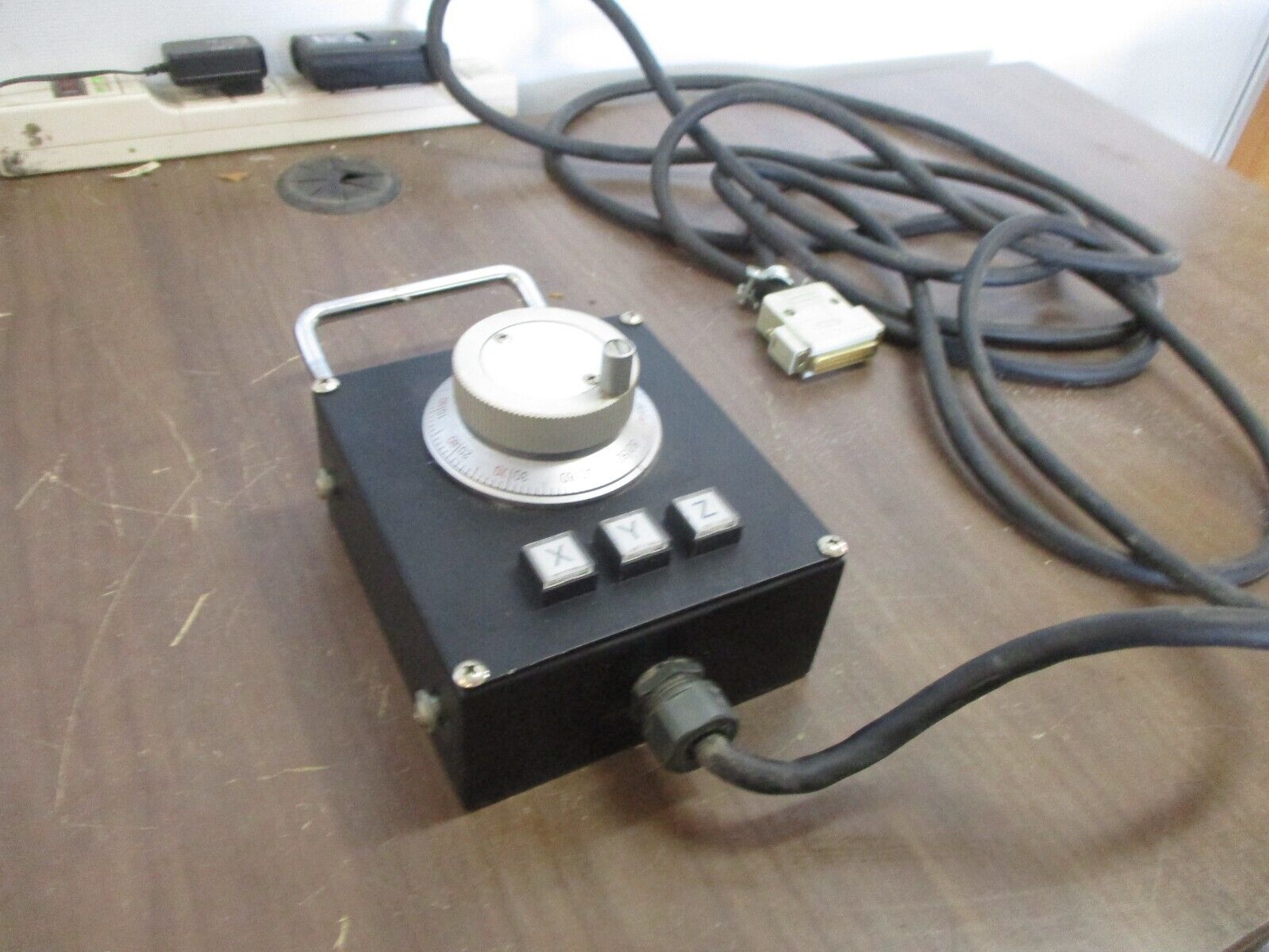 Sansei Enclosed Manual Pulse Generator OSM-01-2(C) Used