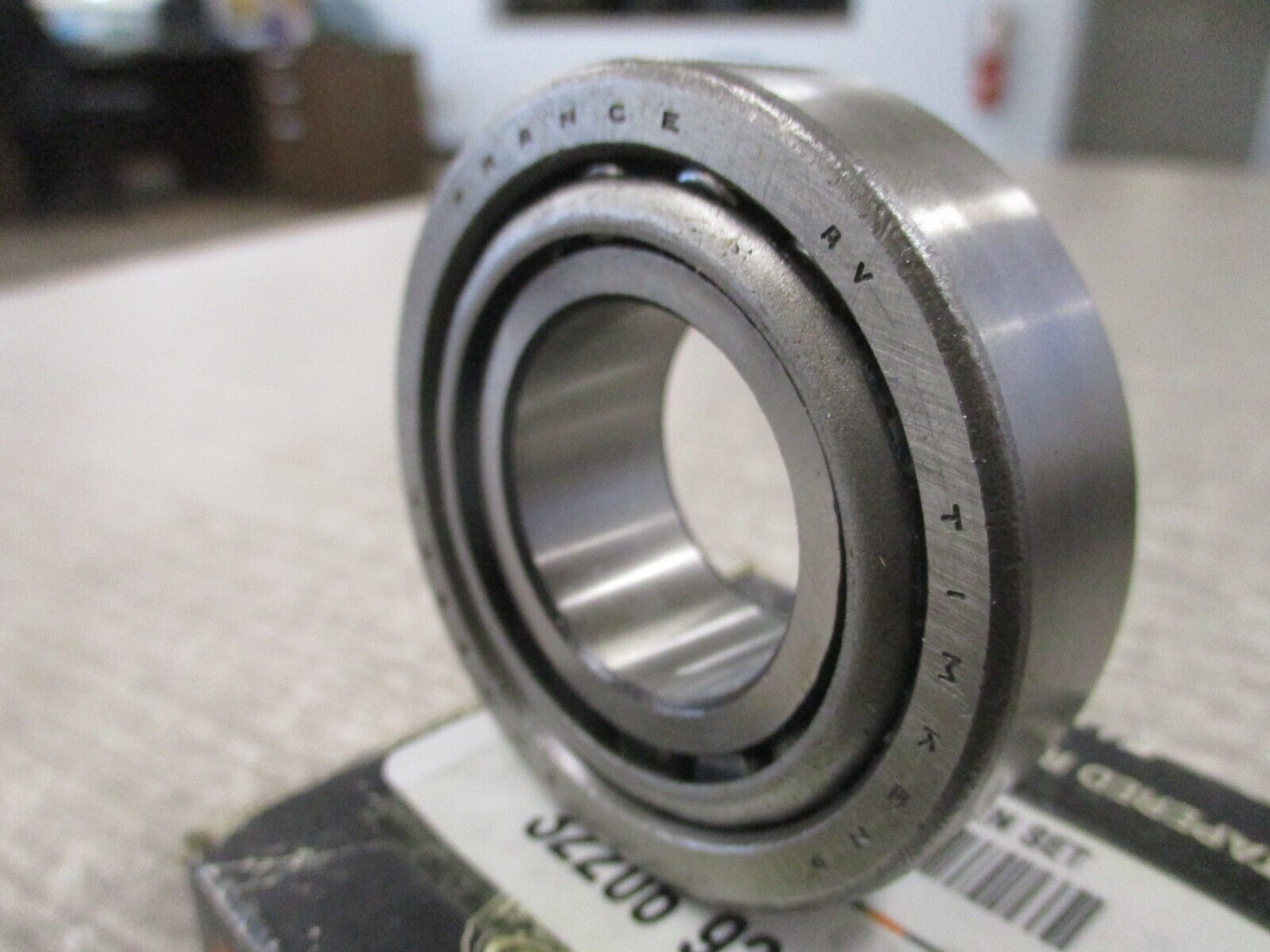 Timken Tapered Roller Bearing 32206 92KA1 New Surplus