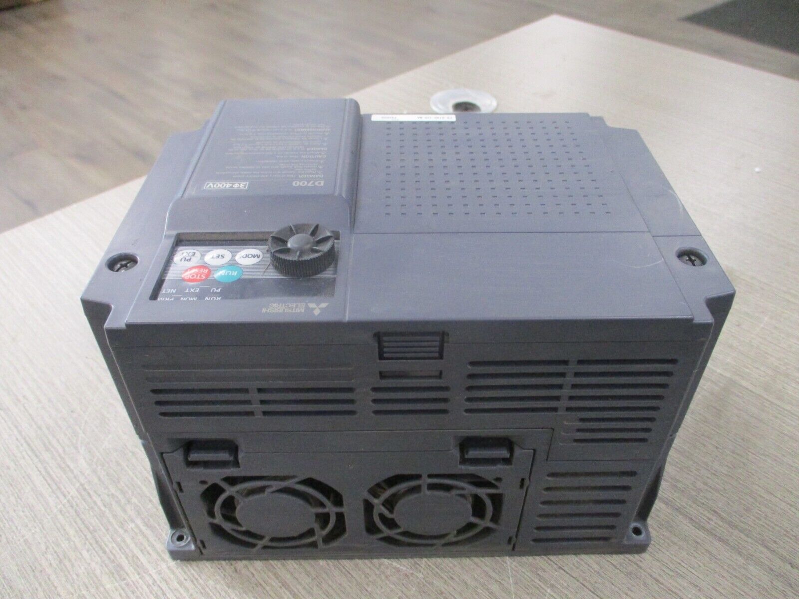 Mitsubishi D700 AC Drive FR-D740-120-NA 7.5 HP 3Ph Input: Output: Used